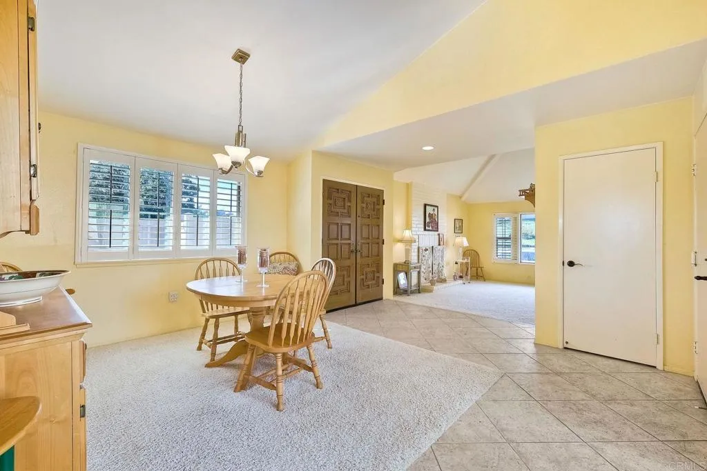 1803 Autumn Place