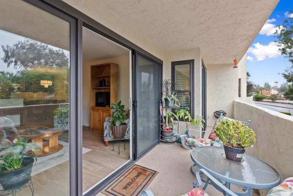 17607 Pomerado Unit 101, Rancho Bernardo (San Diego) Unit: 101
