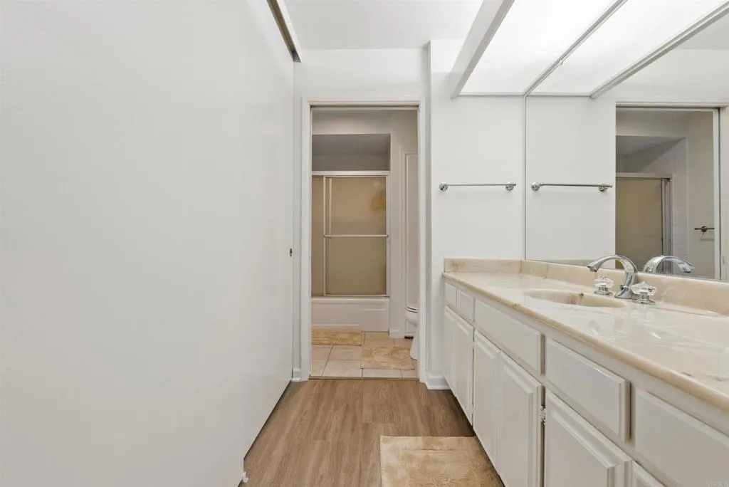 17607 Pomerado Unit 101, Rancho Bernardo (San Diego) Unit: 101