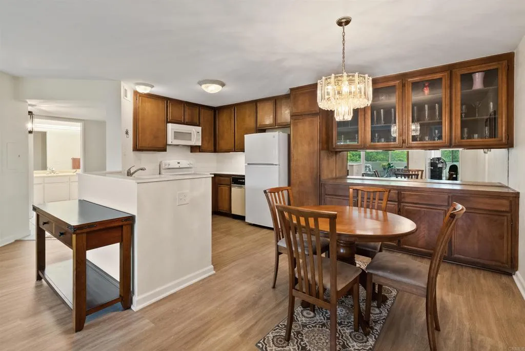 17607 Pomerado Unit 101, Rancho Bernardo (San Diego) Unit: 101