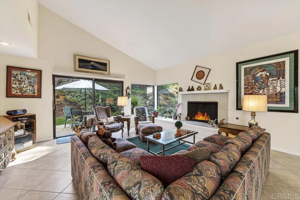 17721 Valle De Lobo