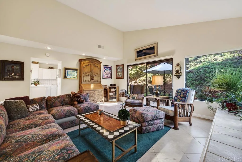 17721 Valle De Lobo