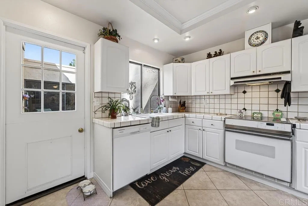 17721 Valle De Lobo