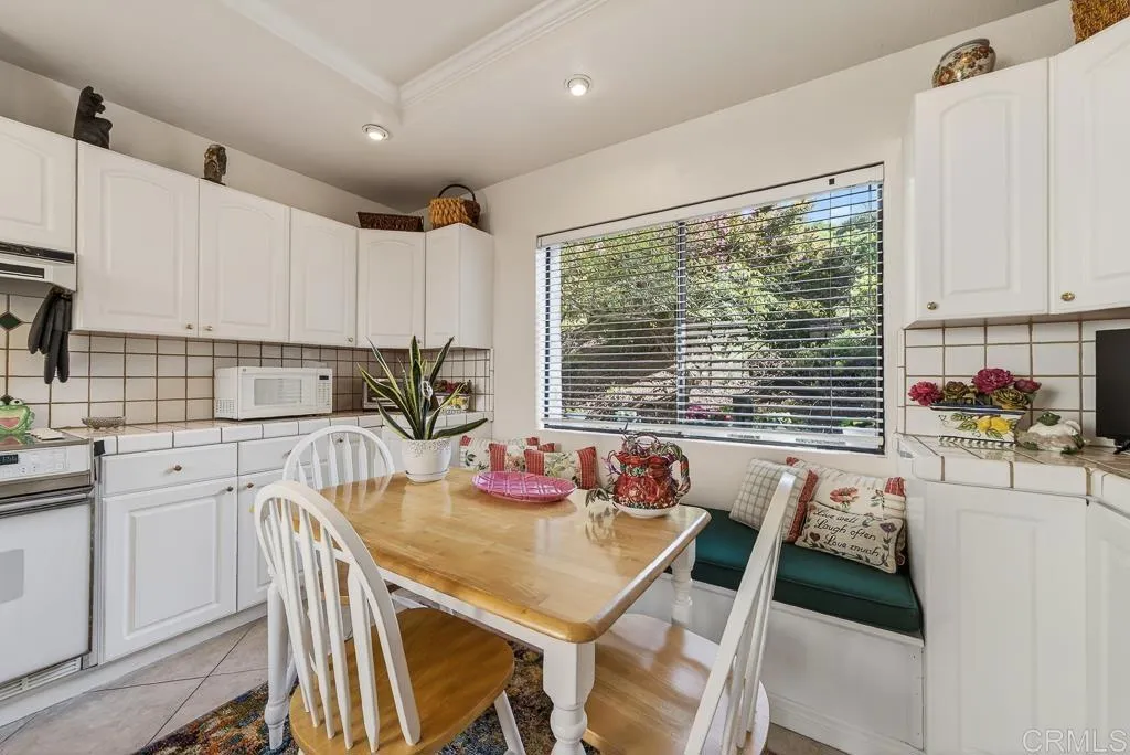 17721 Valle De Lobo