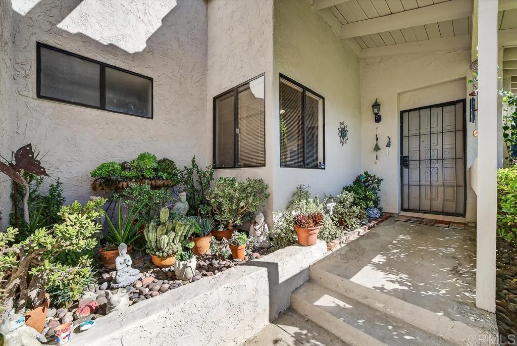 17721 Valle De Lobo