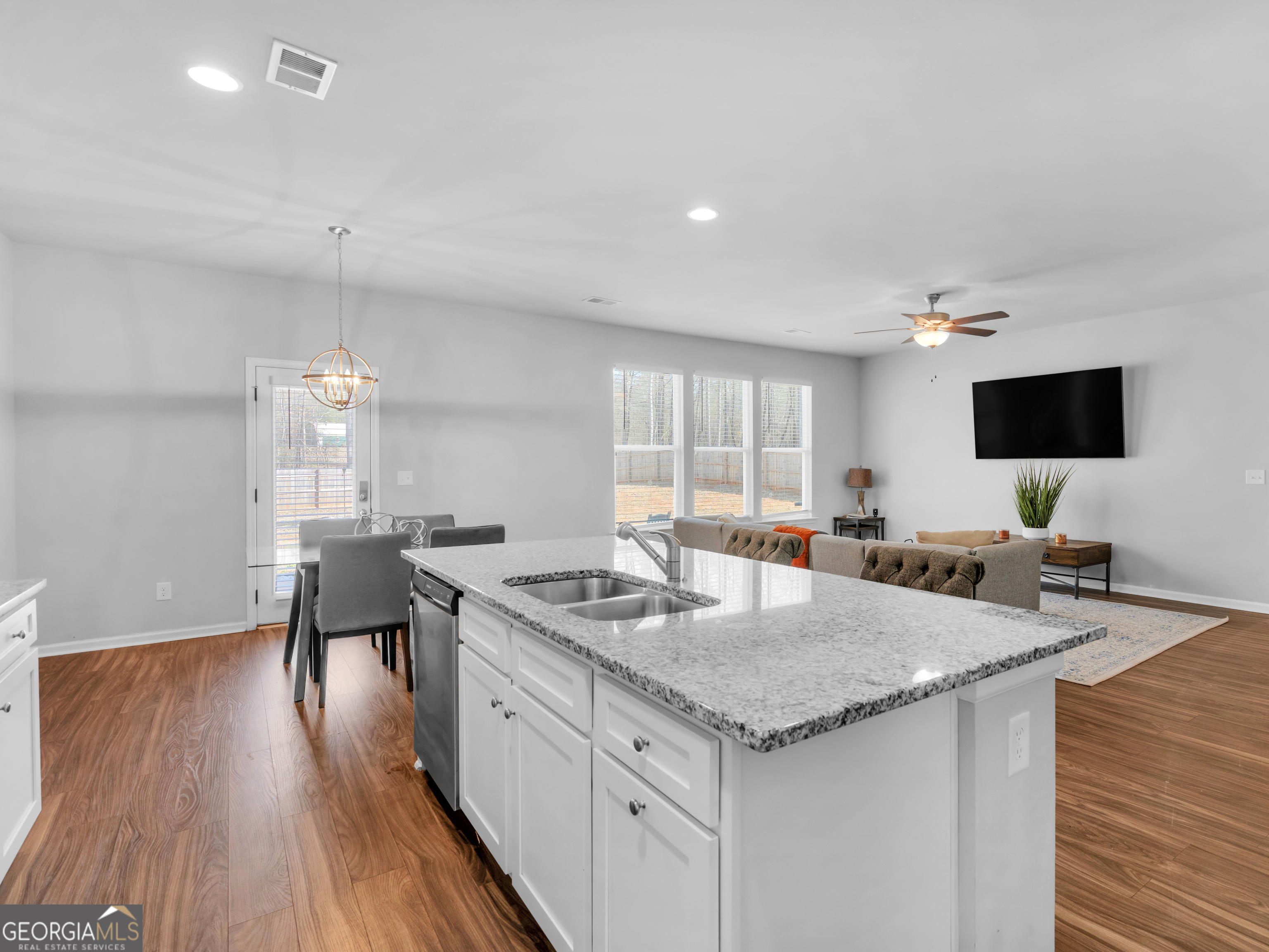 175 Ascott Trace