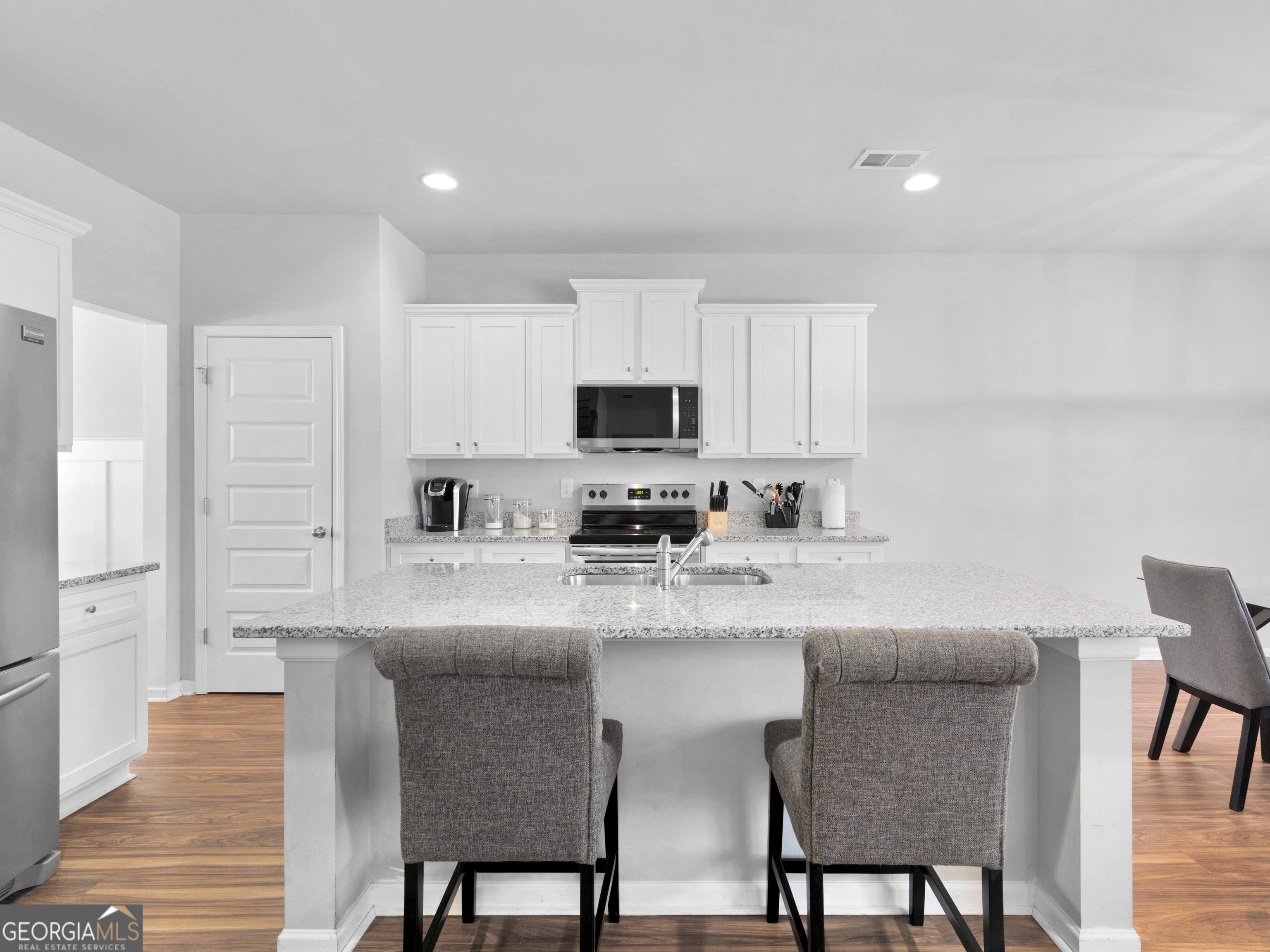 175 Ascott Trace