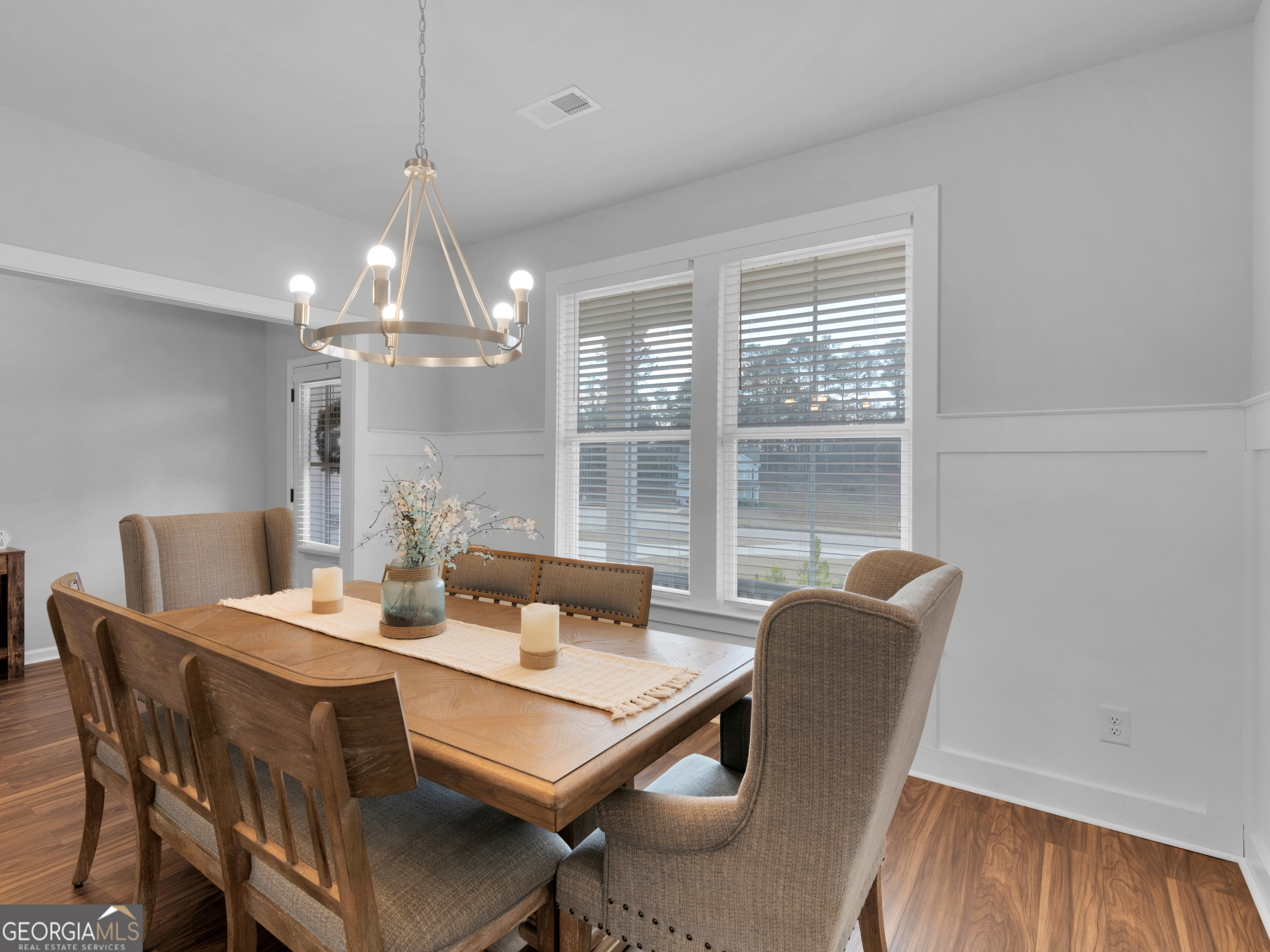 175 Ascott Trace