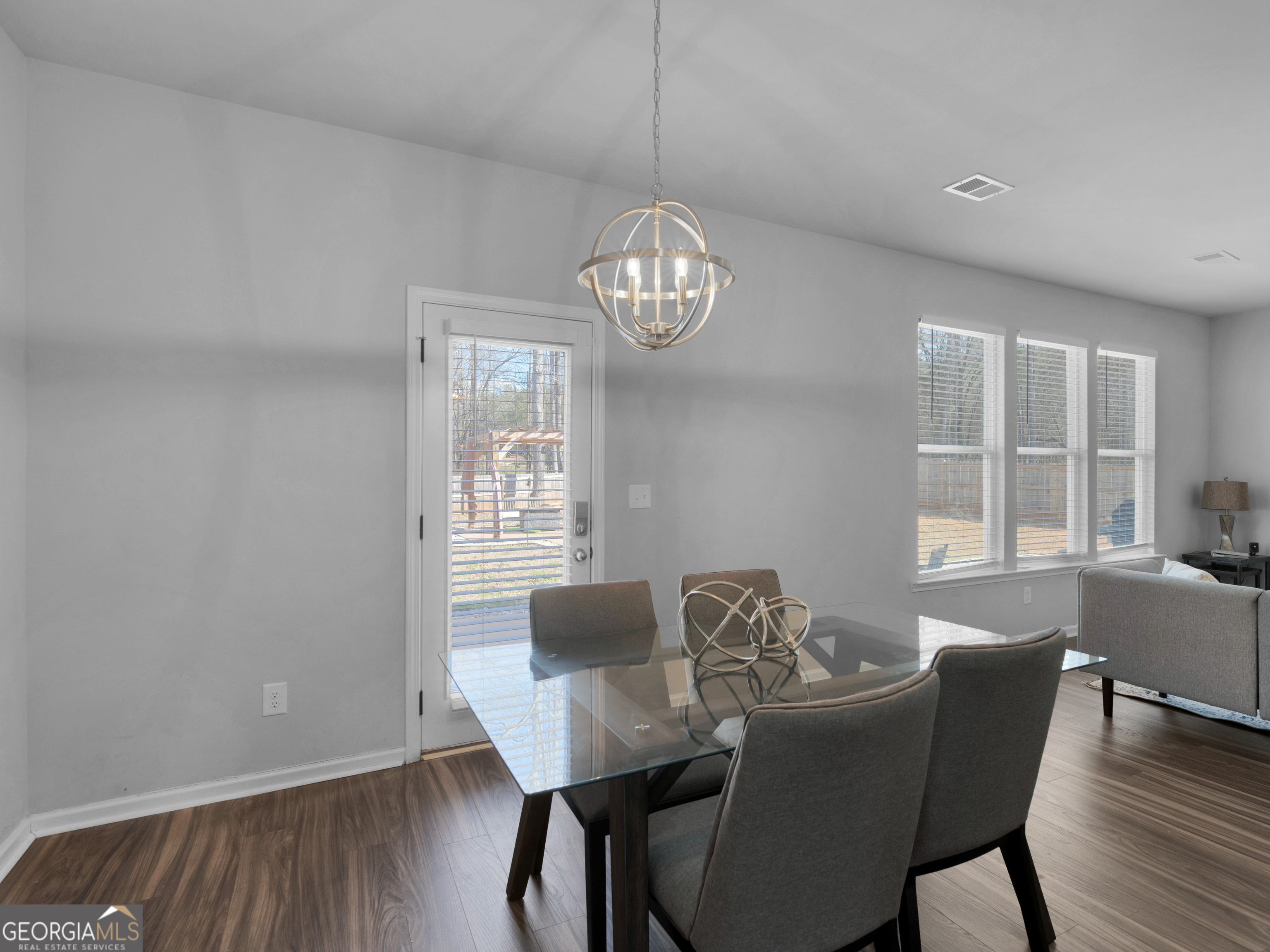 175 Ascott Trace