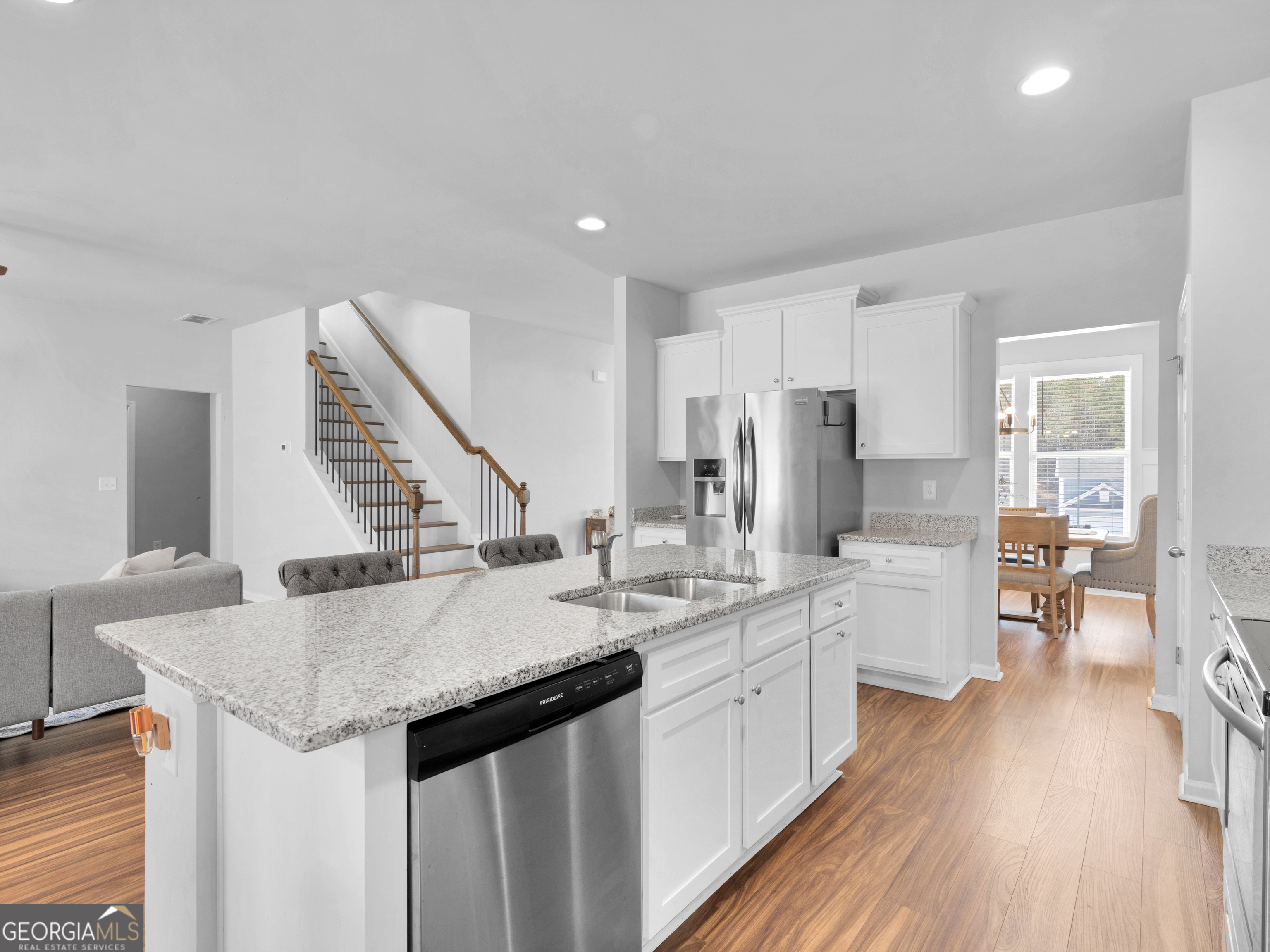 175 Ascott Trace