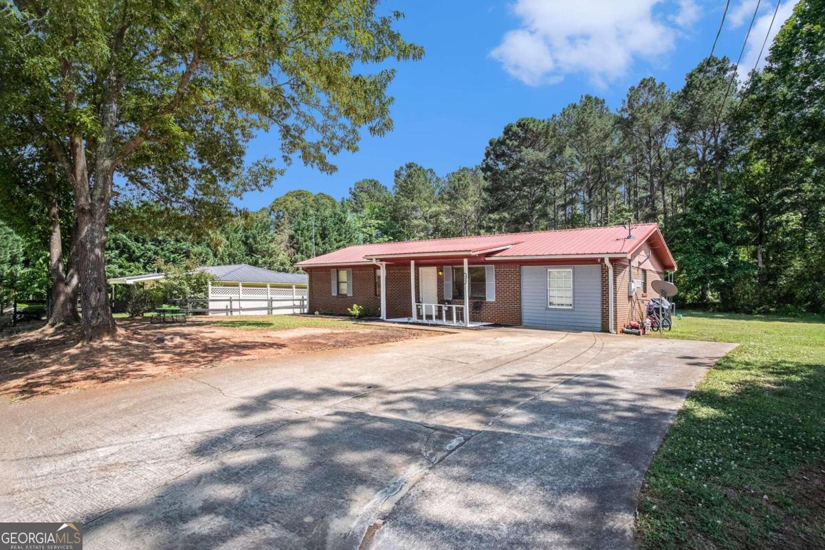 123 Watkins Drive