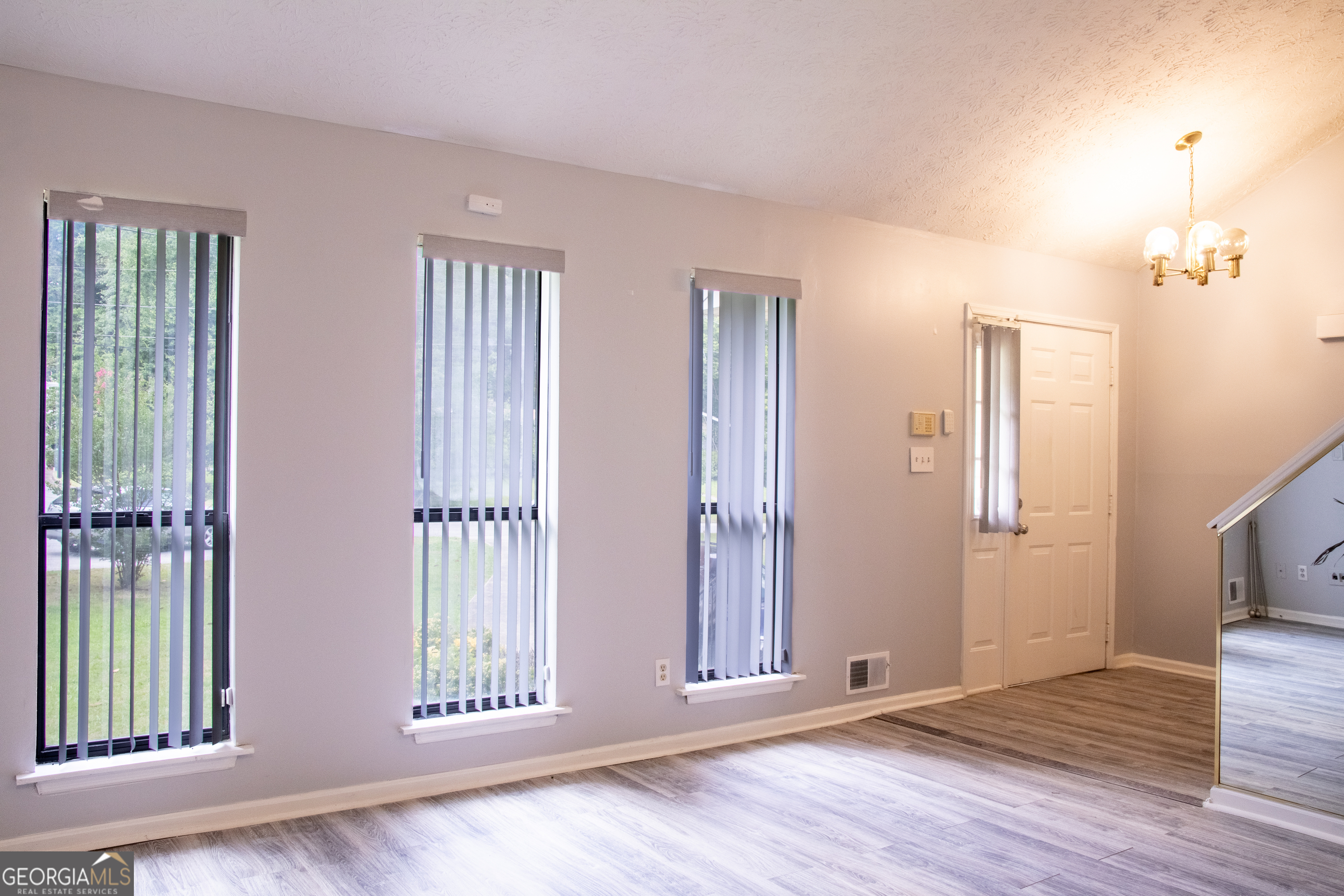 4090 Welcome All Terrace