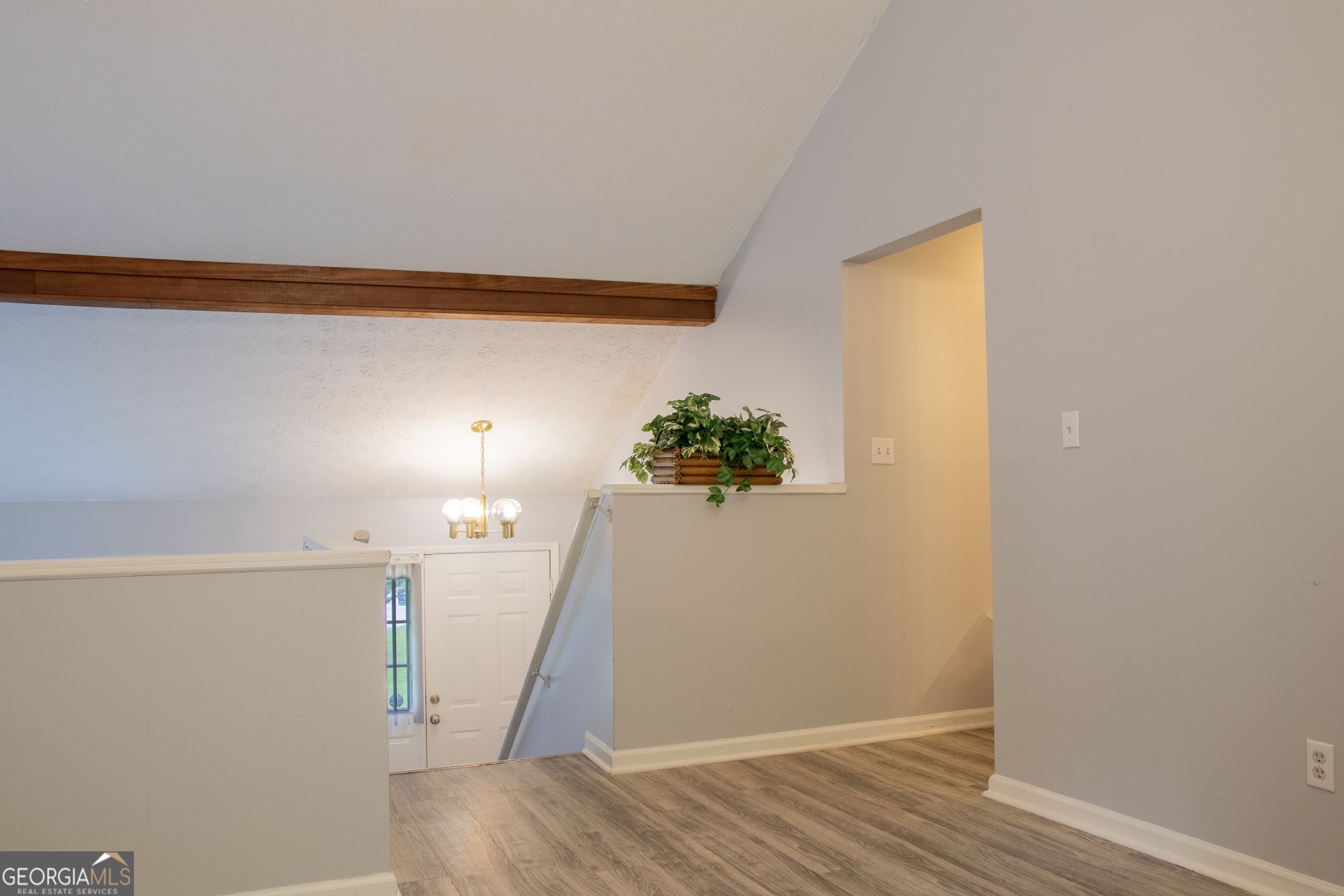 4090 Welcome All Terrace
