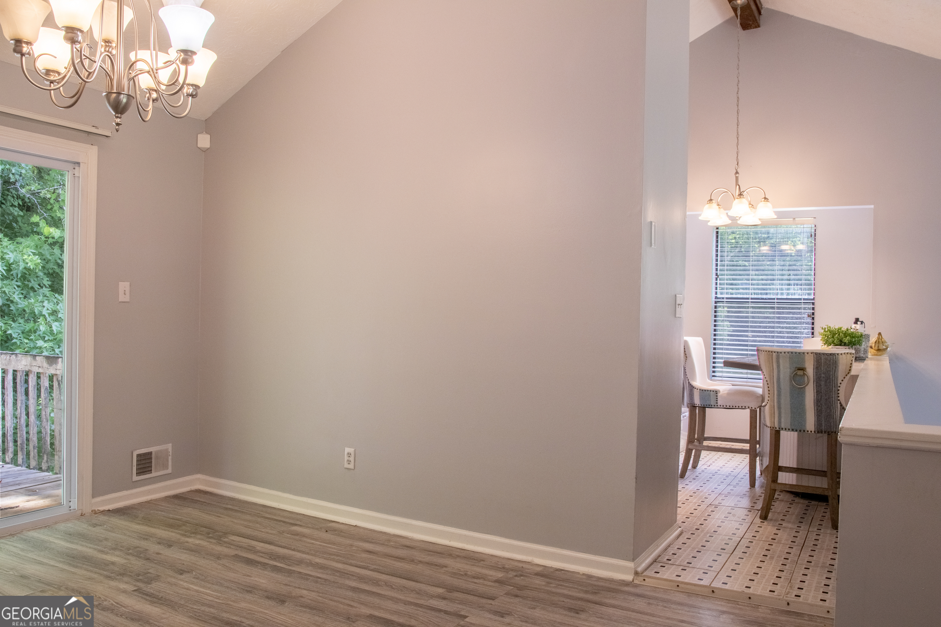 4090 Welcome All Terrace