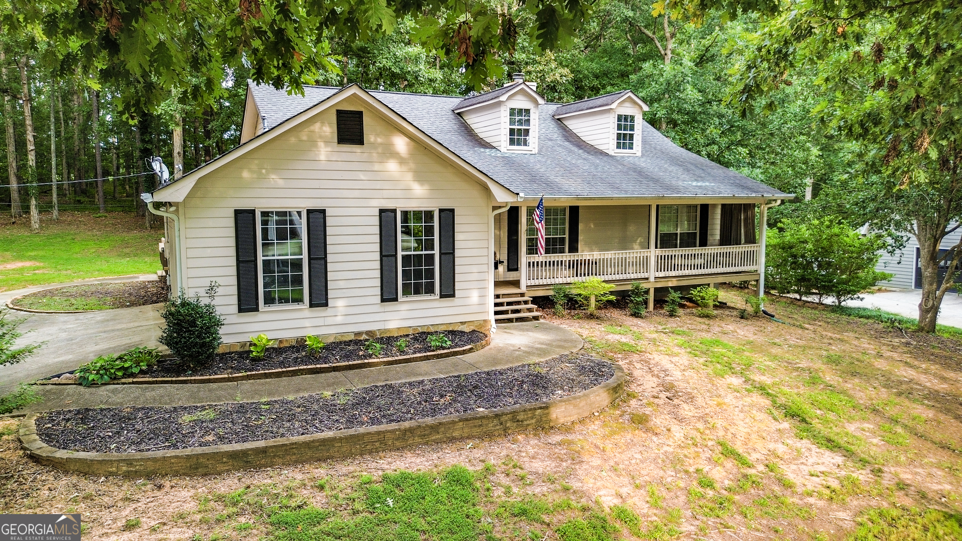 413 Country Lake Drive