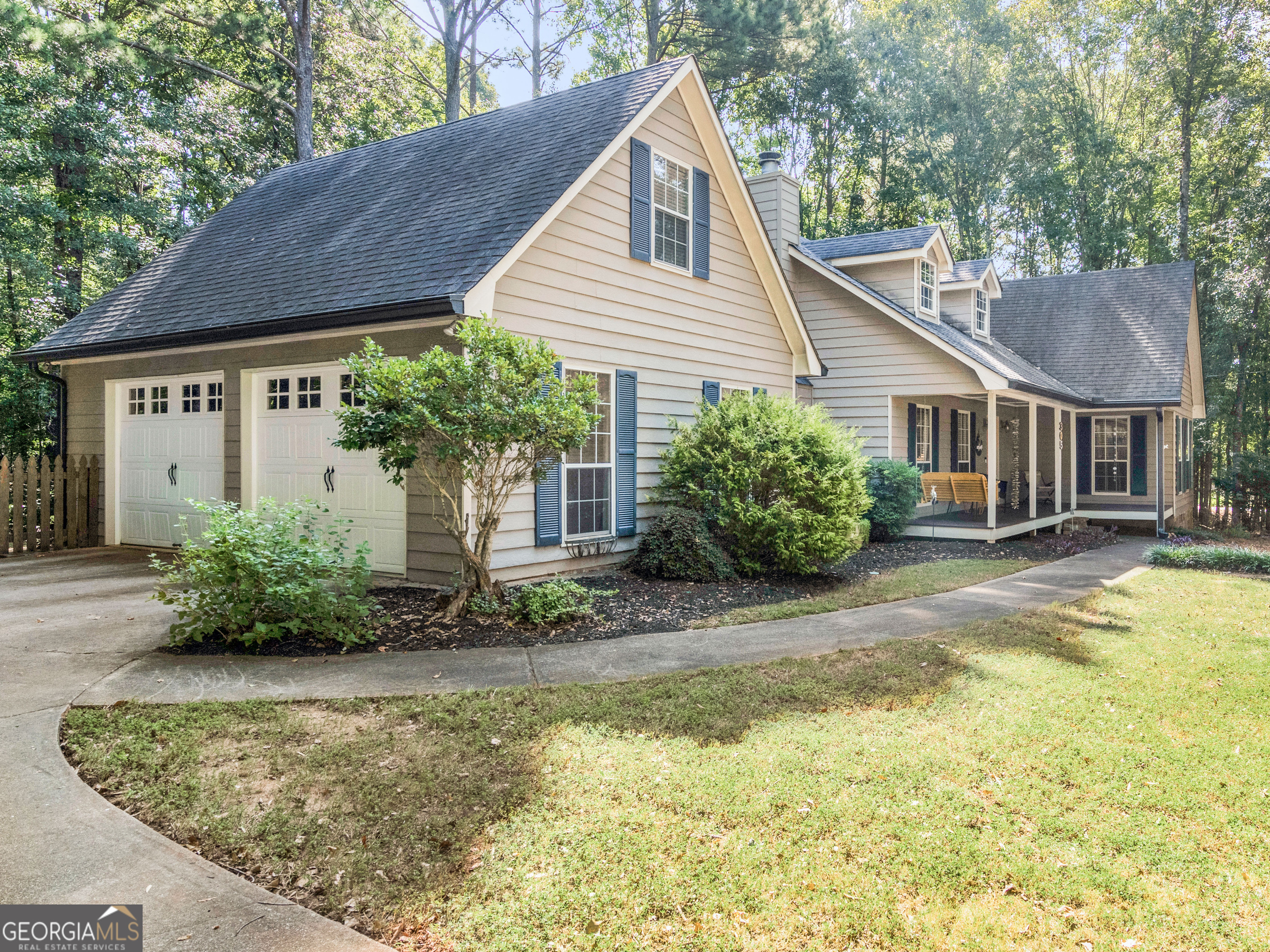 305 Country Lake Drive