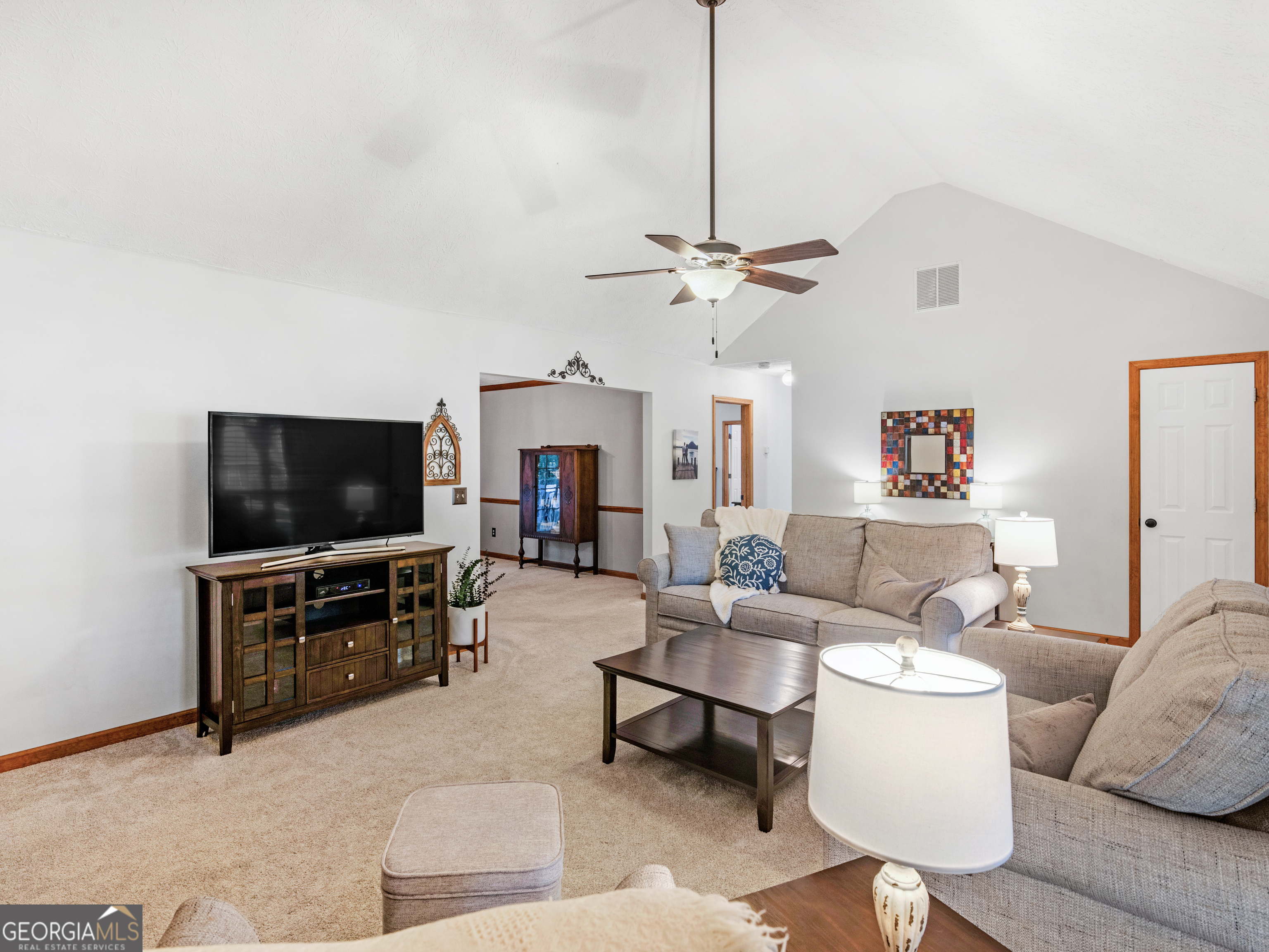 305 Country Lake Drive