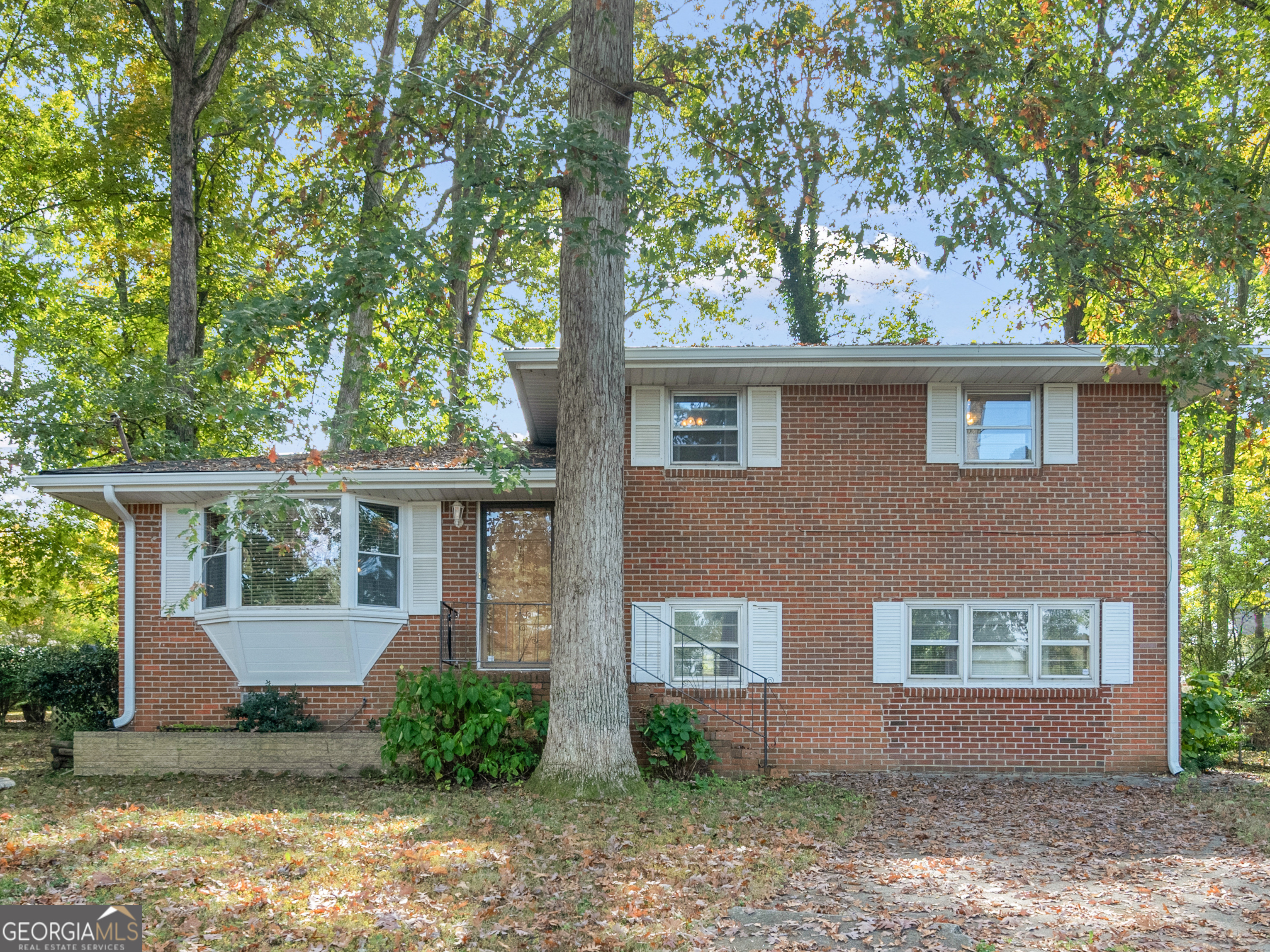 3551 Meadowview Court