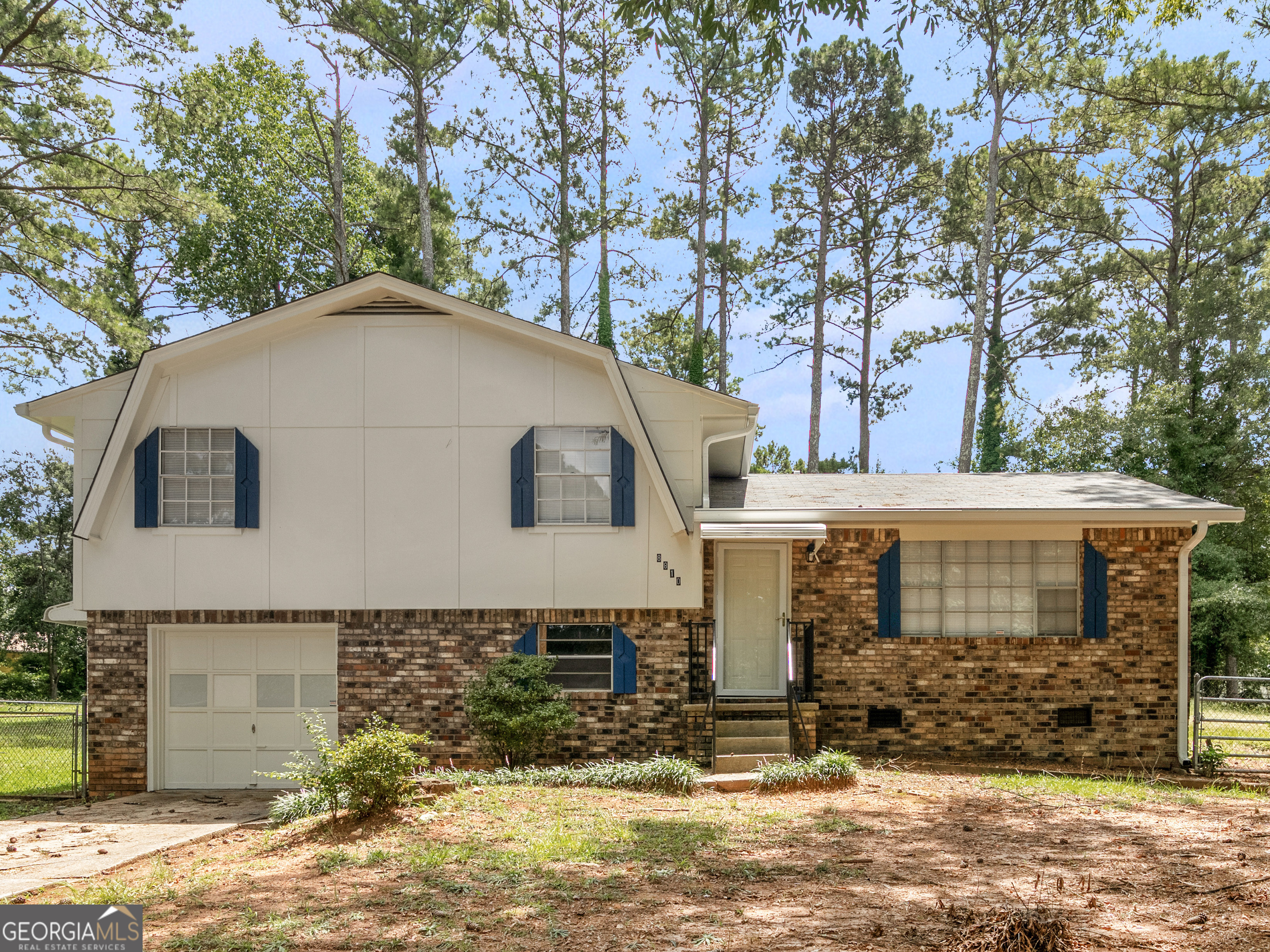 8810 Leafwood Court