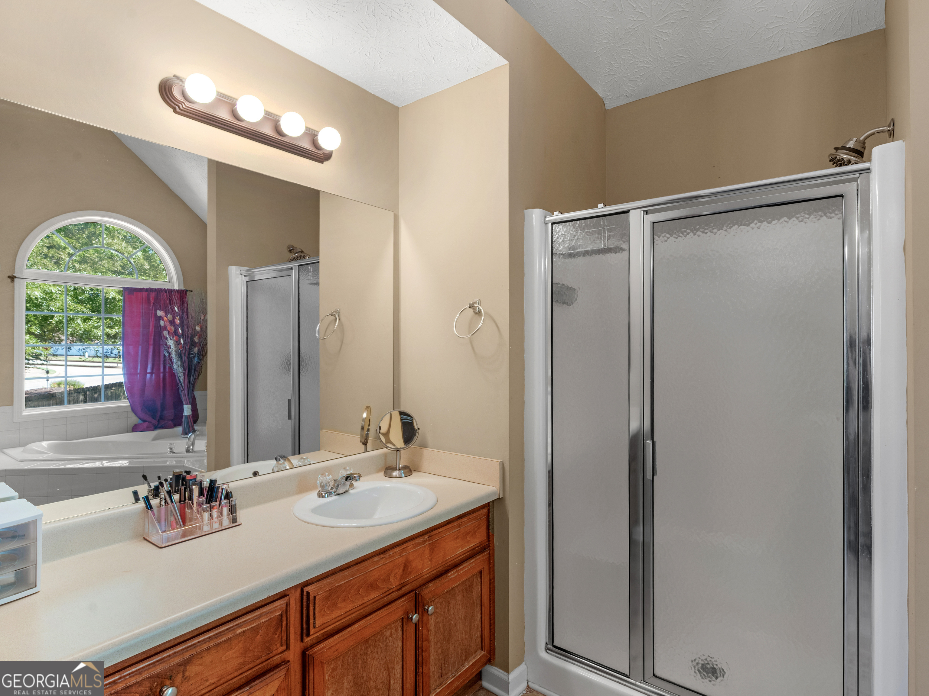 2169 Parador Bend