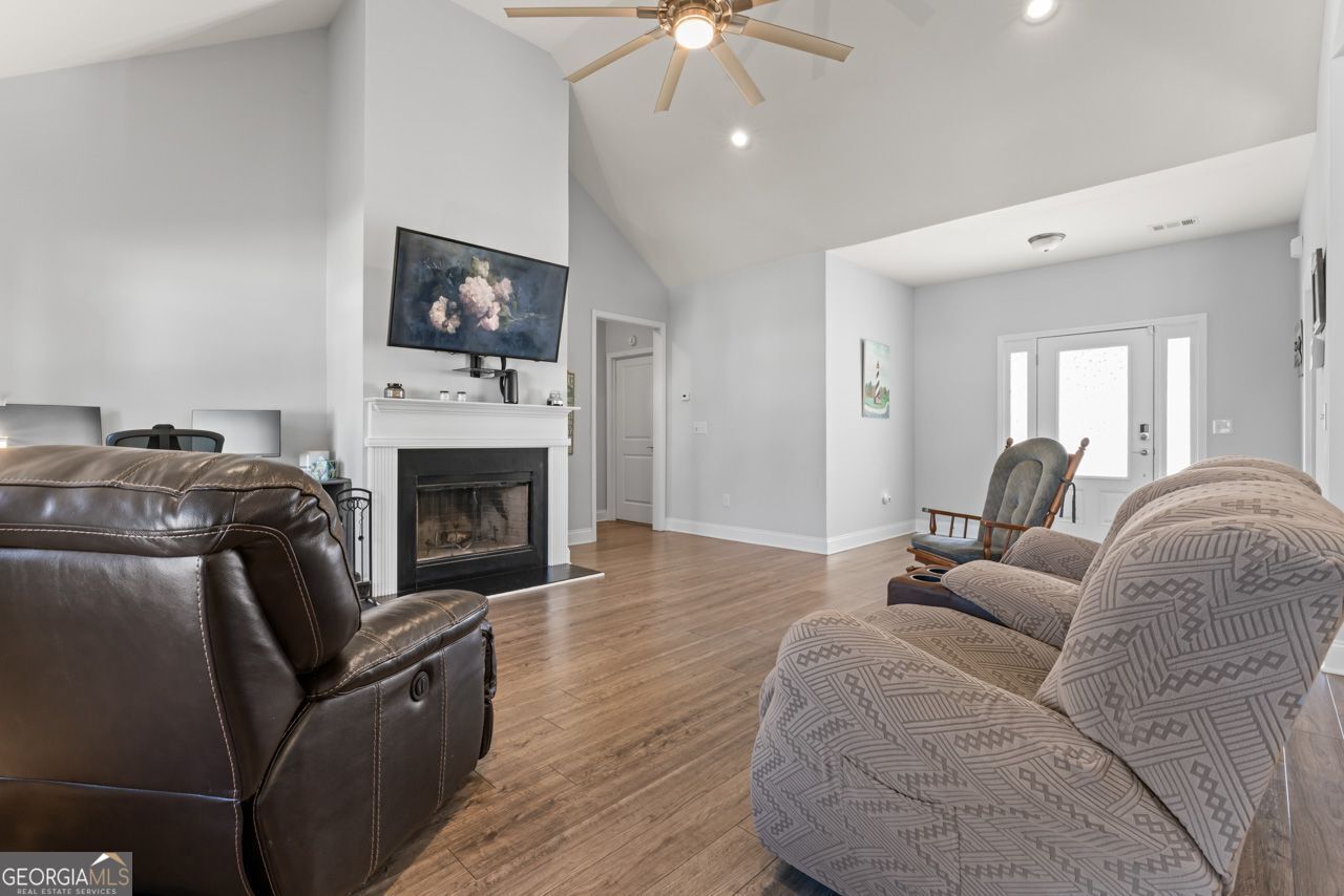 117 Coulter Woods Drive