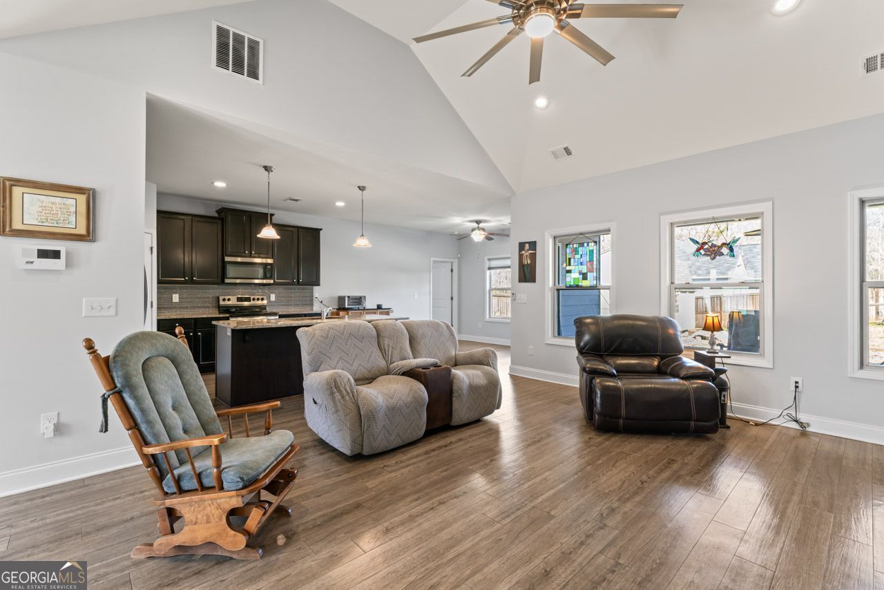 117 Coulter Woods Drive