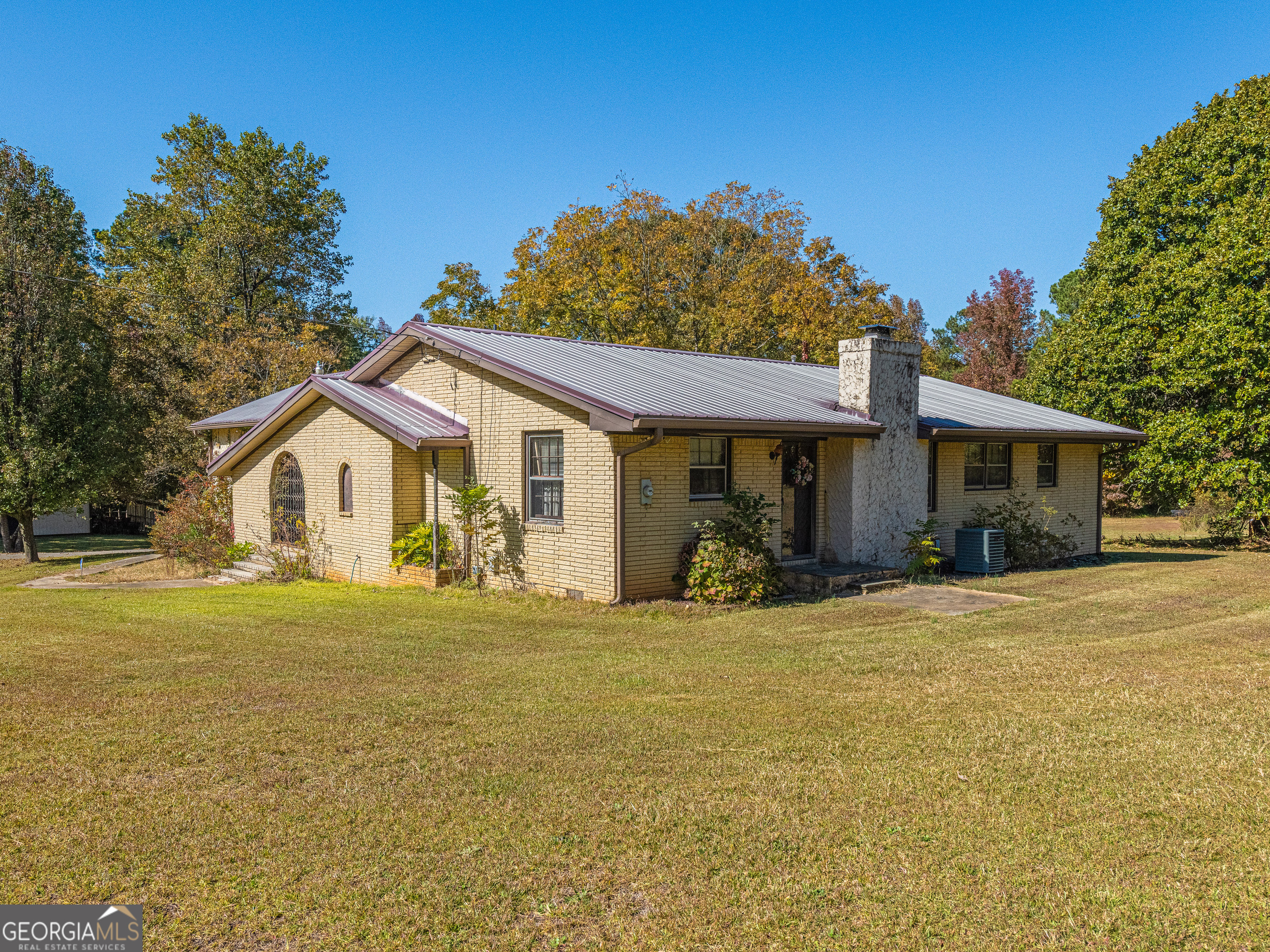 8736 Camp Road