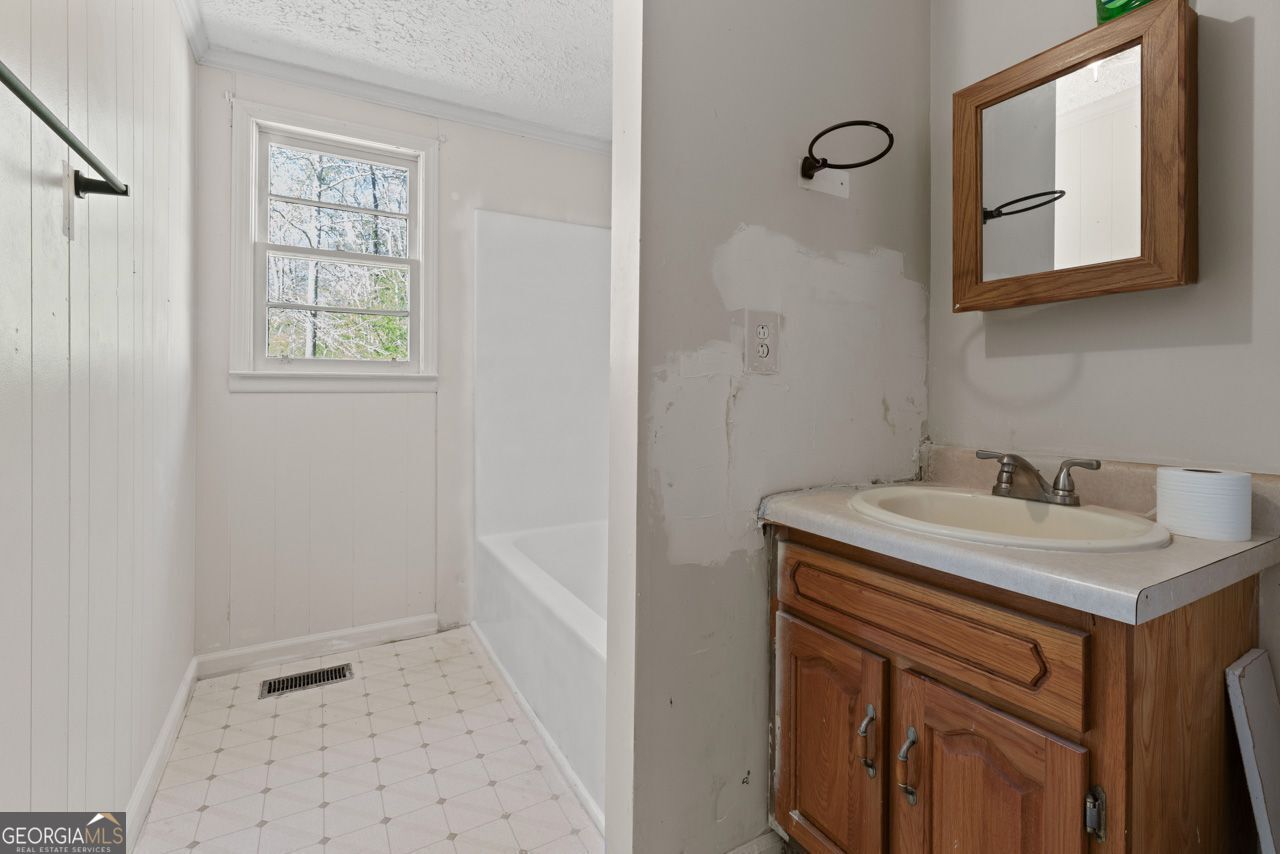 137 Taylor Road