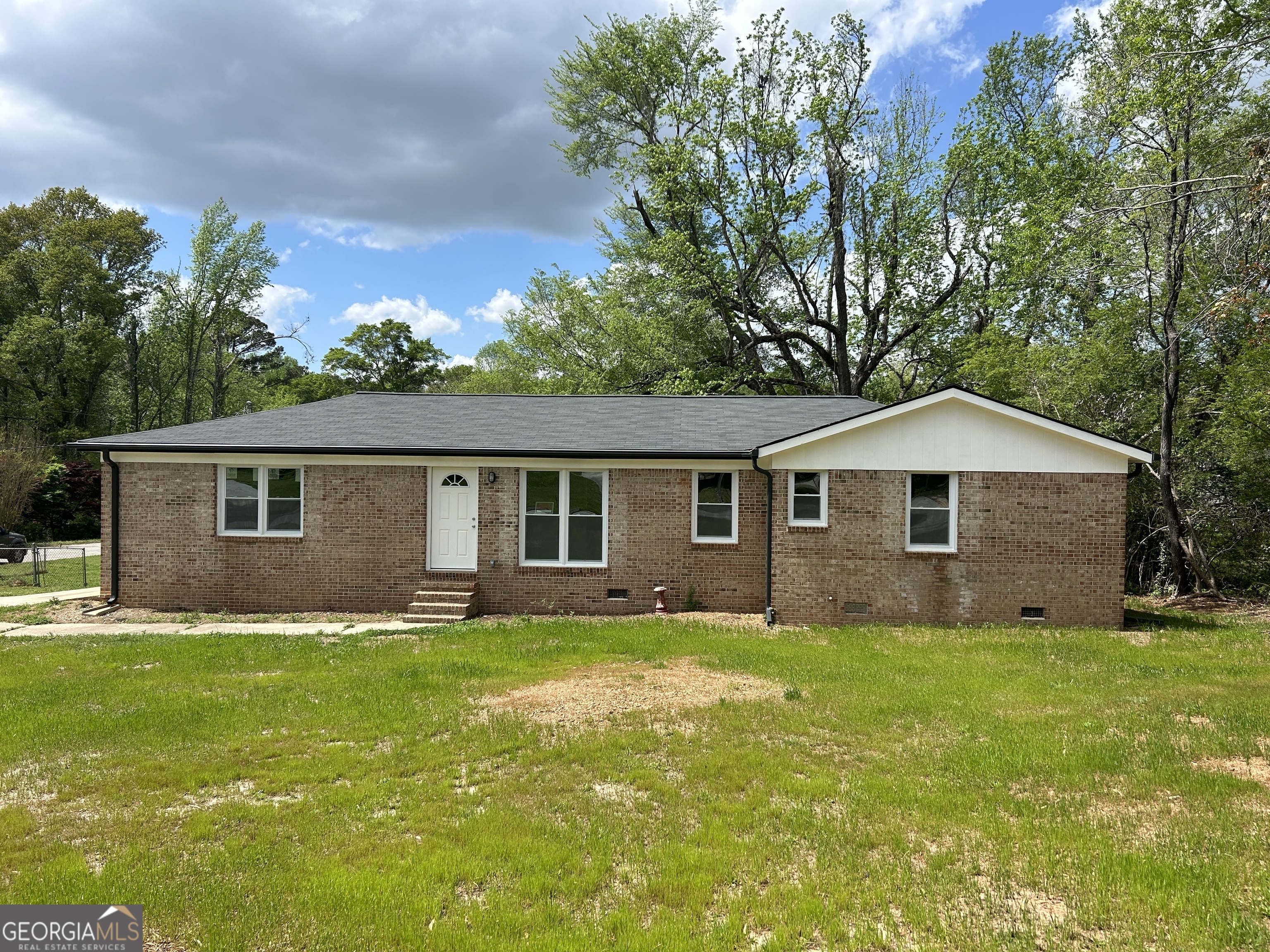 219 Hammerhawk Road