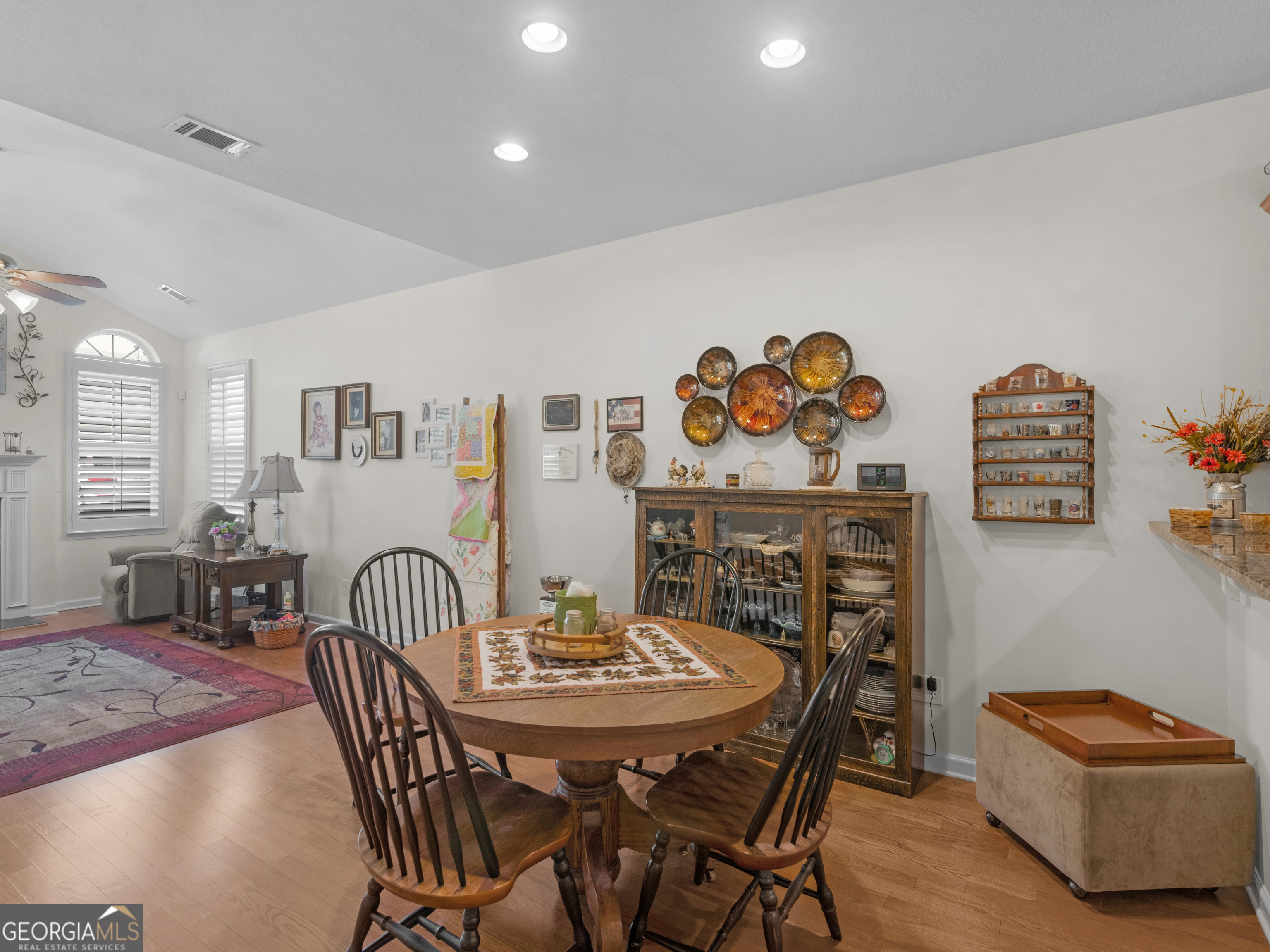 307 Gladstone Drive