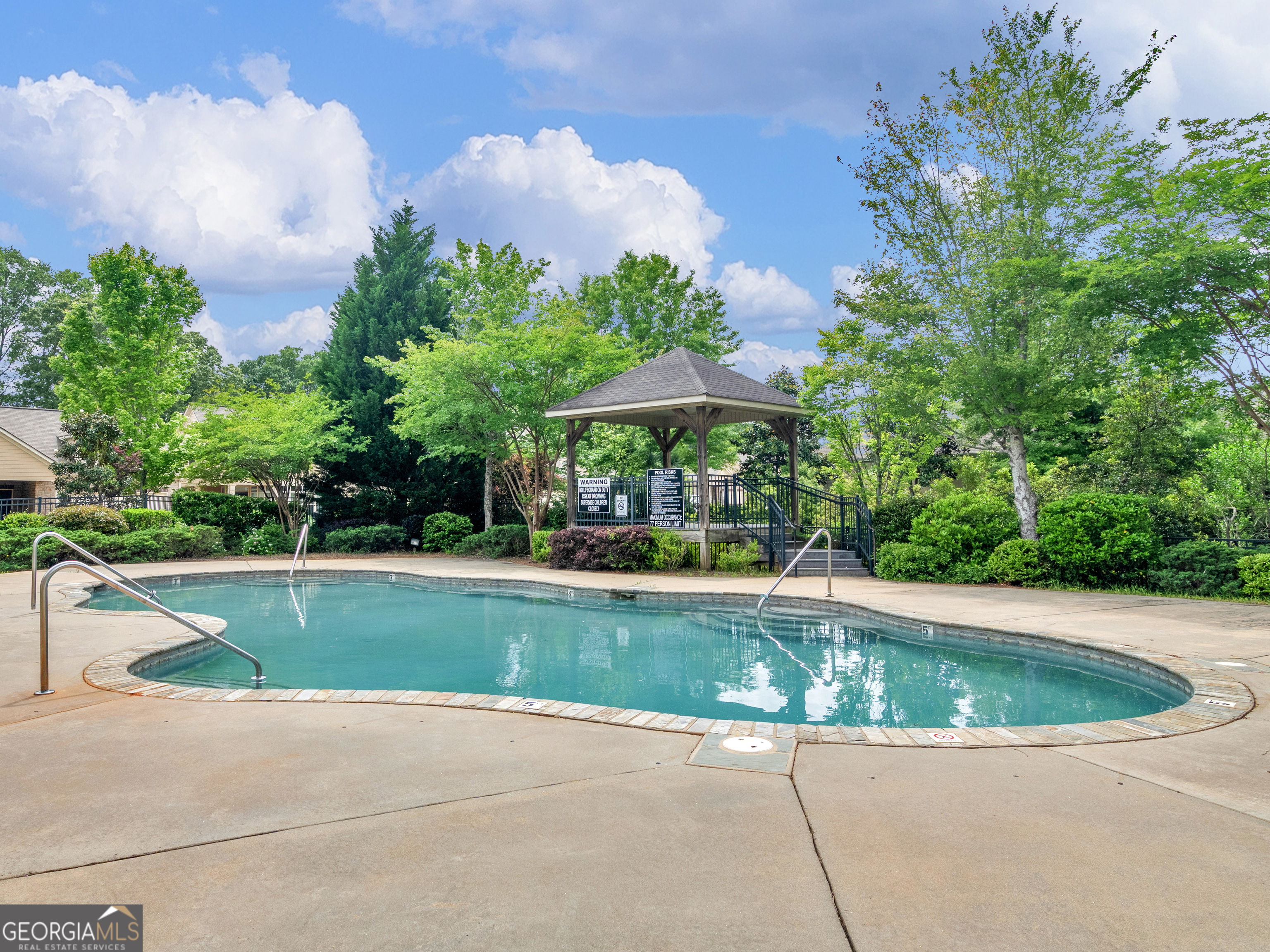 307 Gladstone Drive
