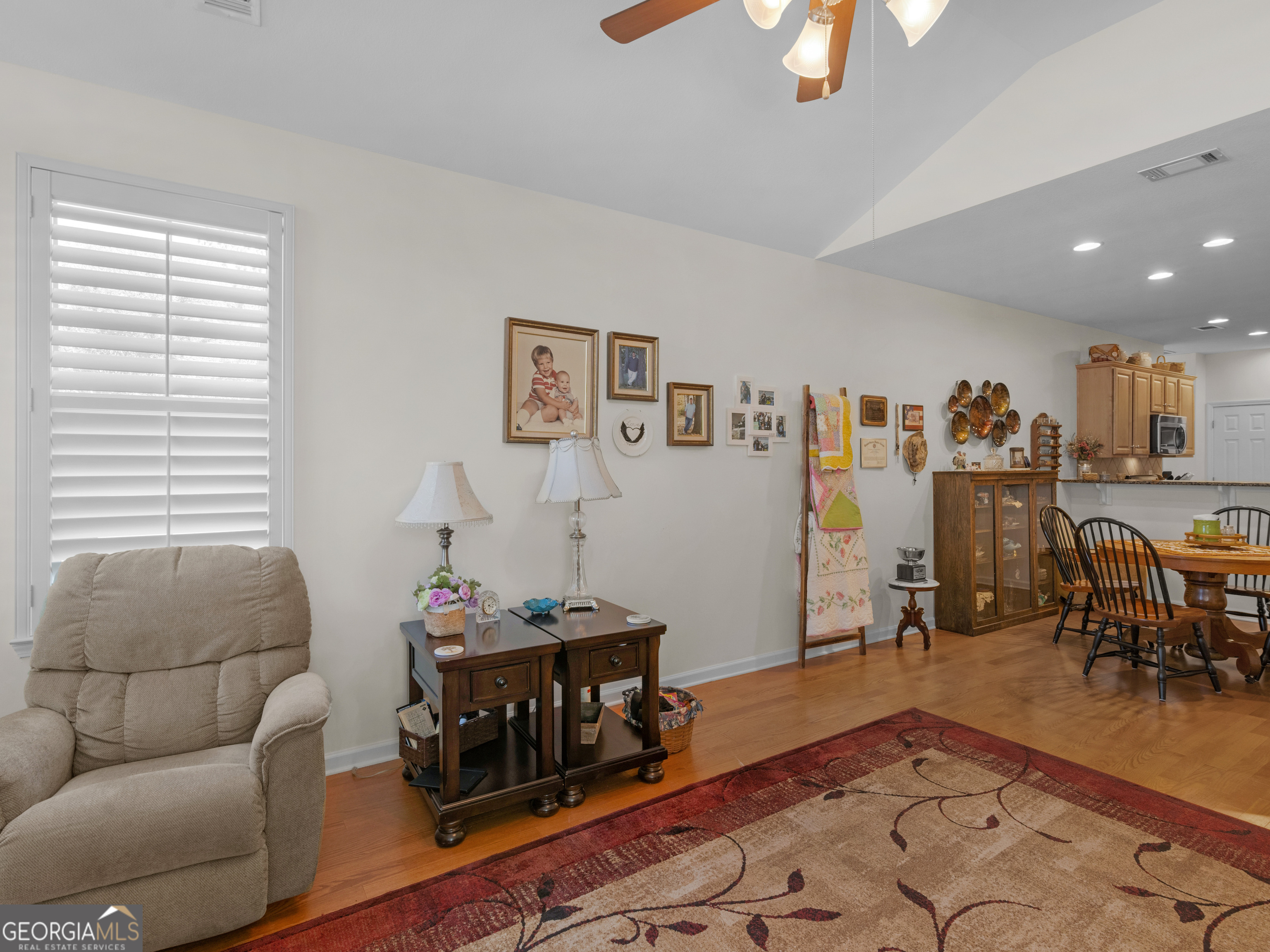 307 Gladstone Drive