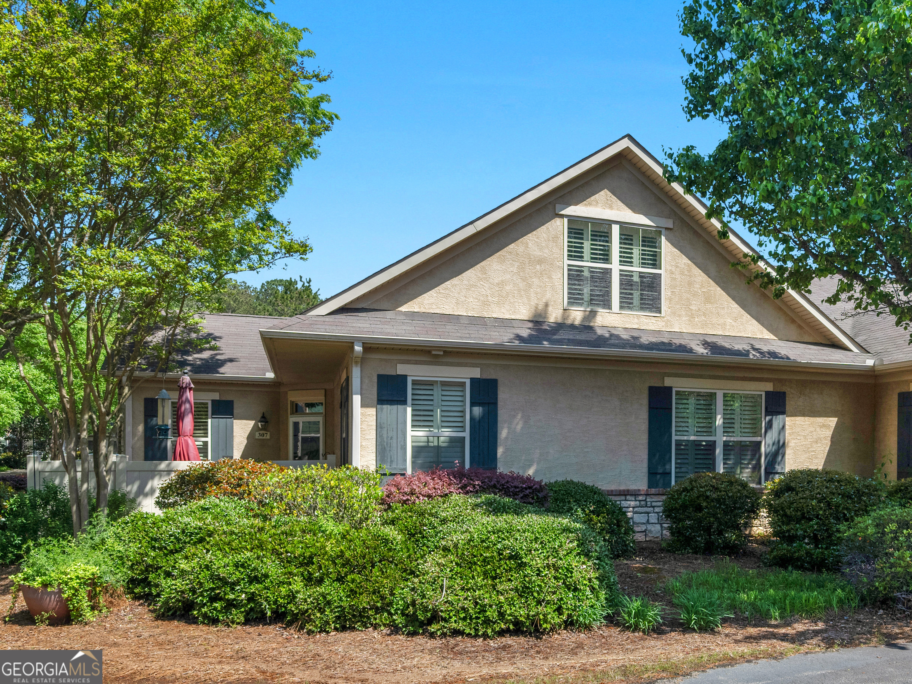 307 Gladstone Drive