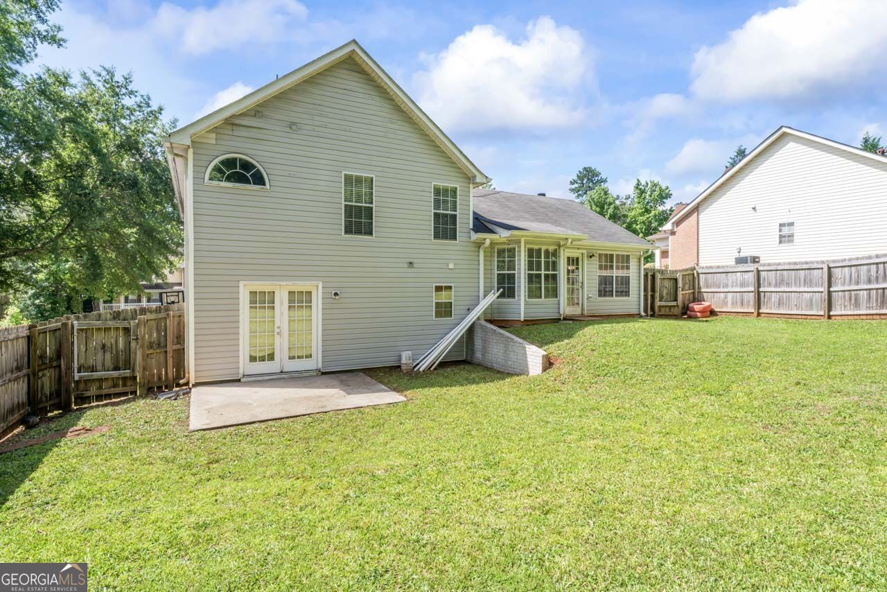 5832 Whitney Way