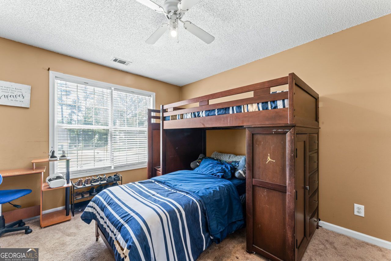 5832 Whitney Way