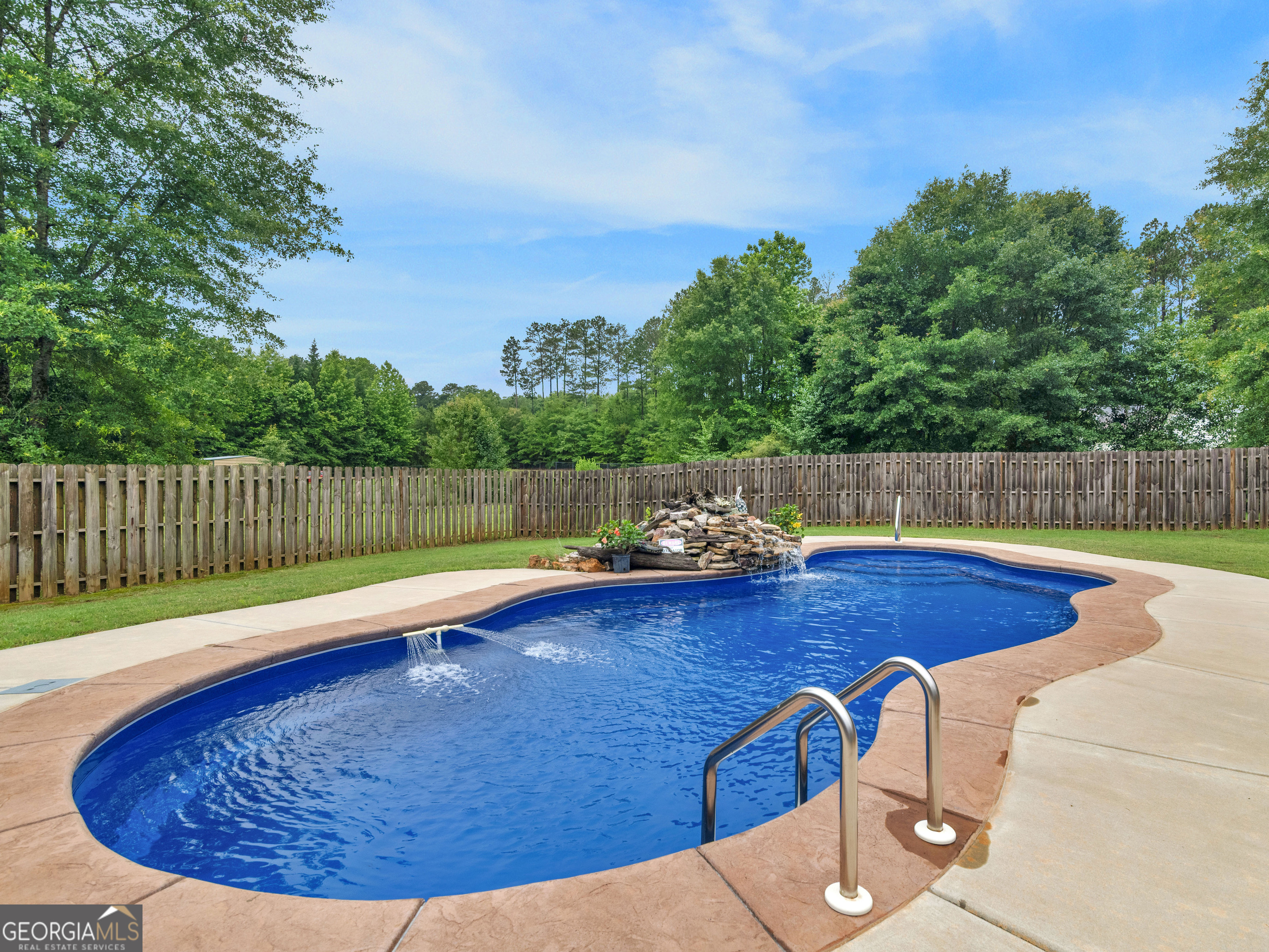 552 New Hope Road