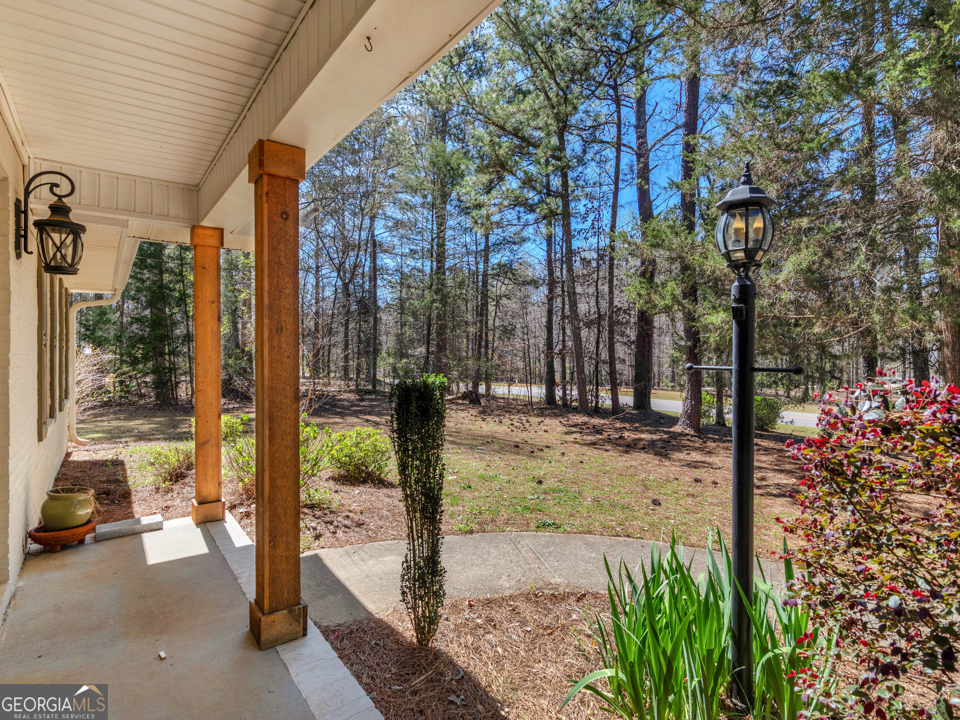 1190 N Ola Road