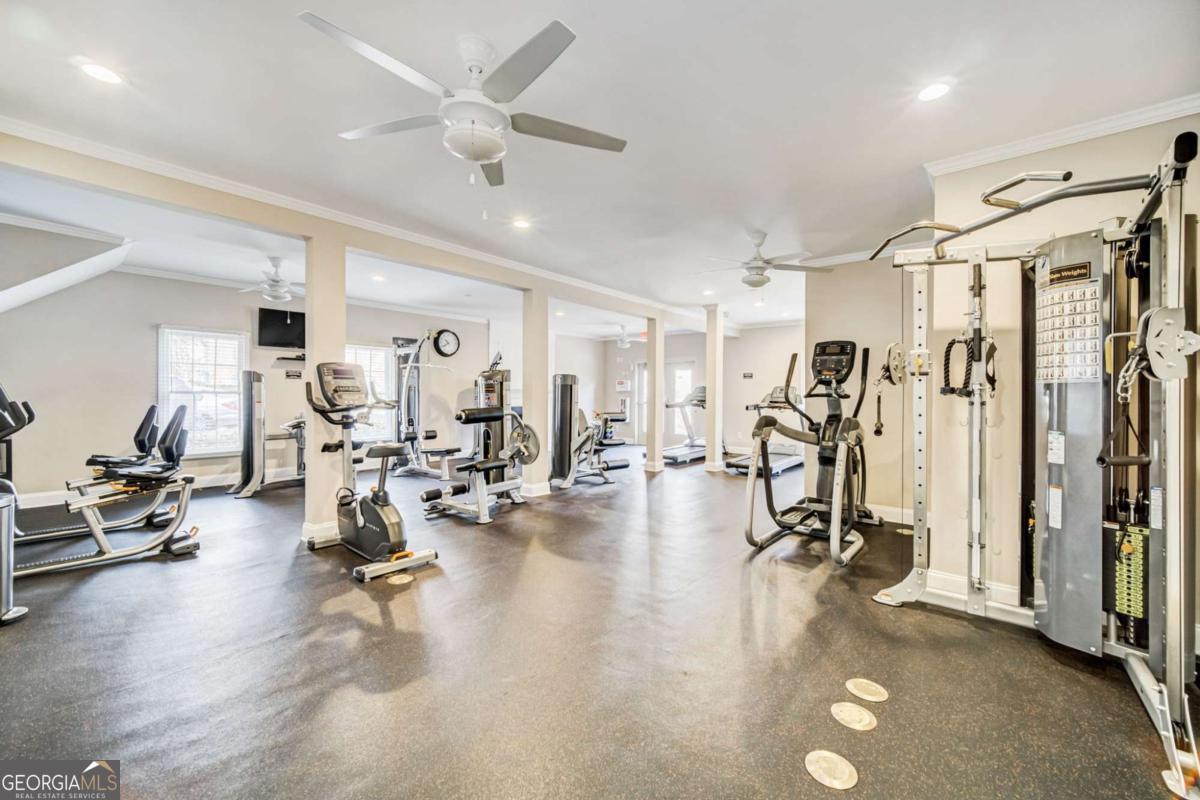 23307 Plantation Drive NE