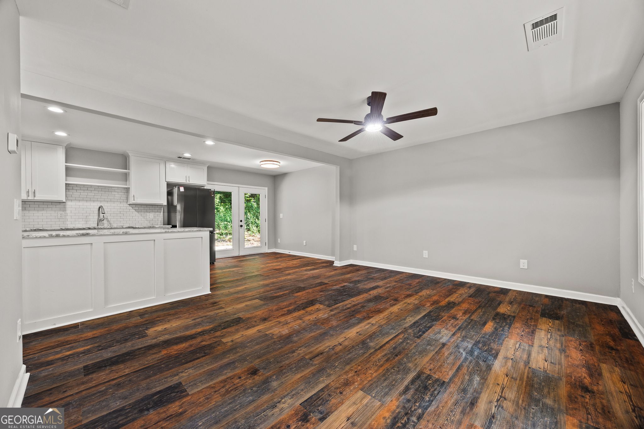 53 Lucia Drive SE