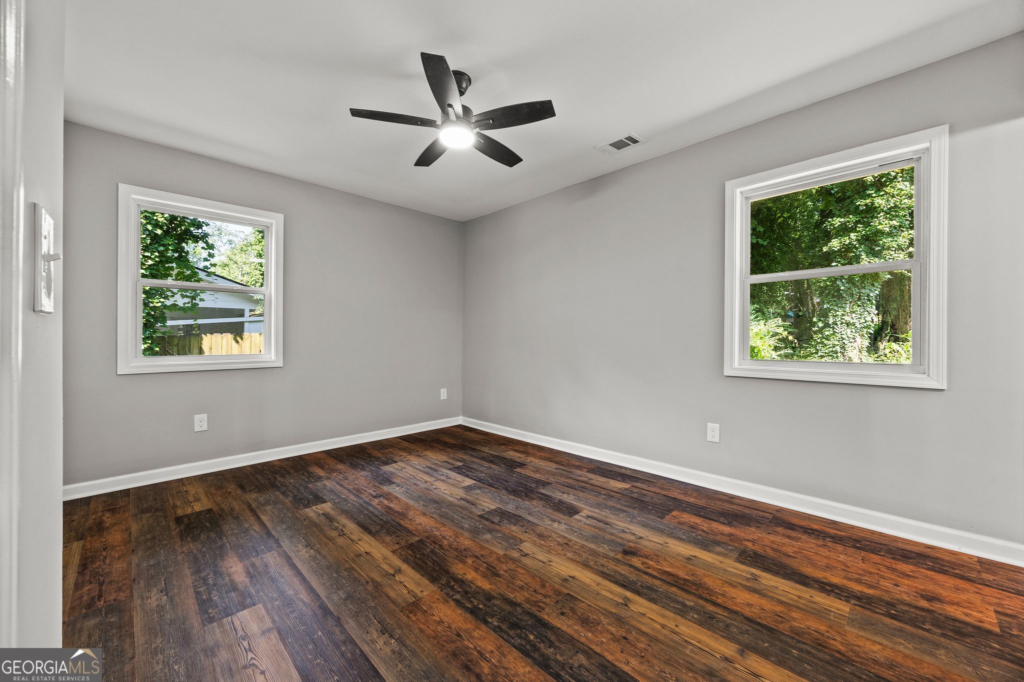 53 Lucia Drive SE