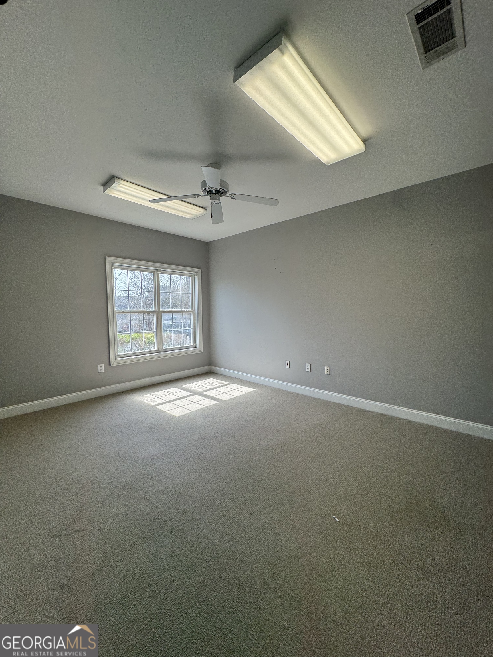 354 Corporate Center Court
