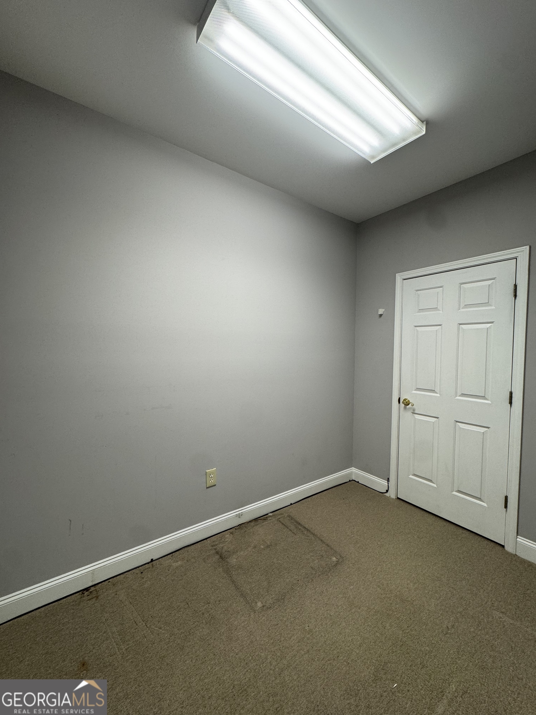 354 Corporate Center Court
