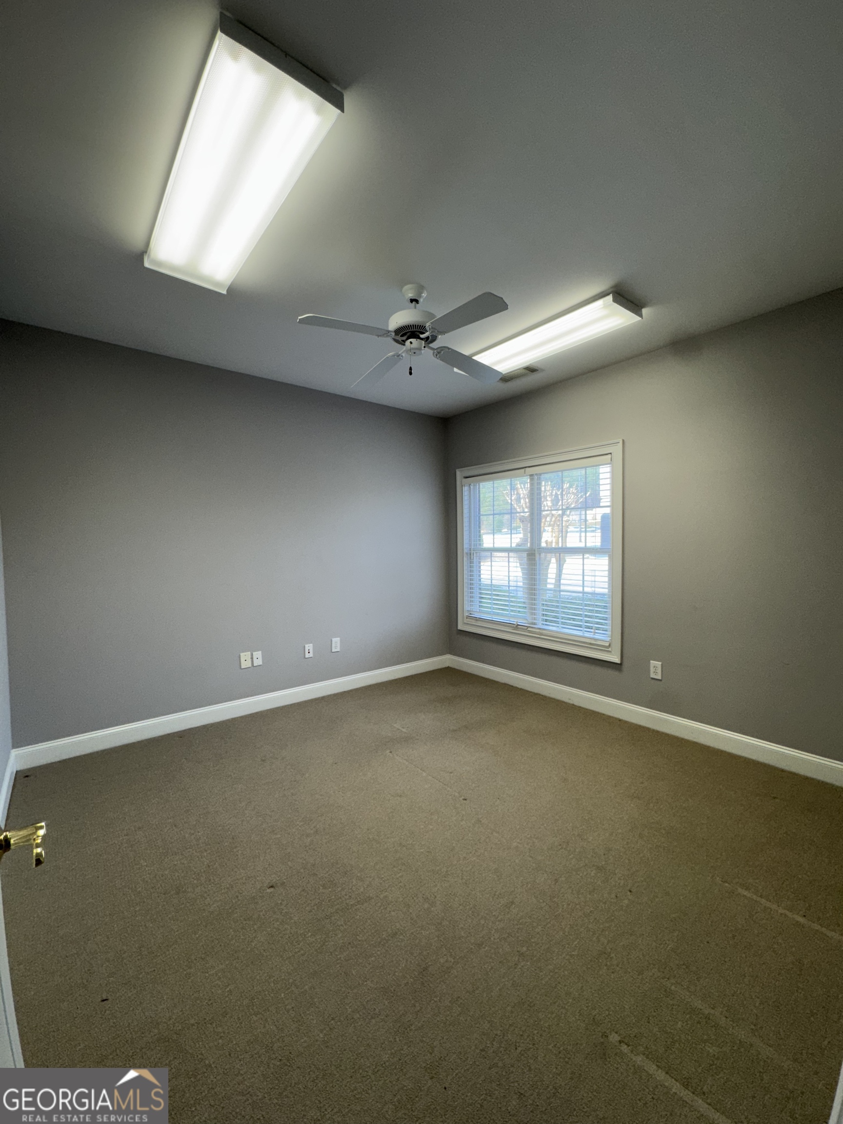 354 Corporate Center Court