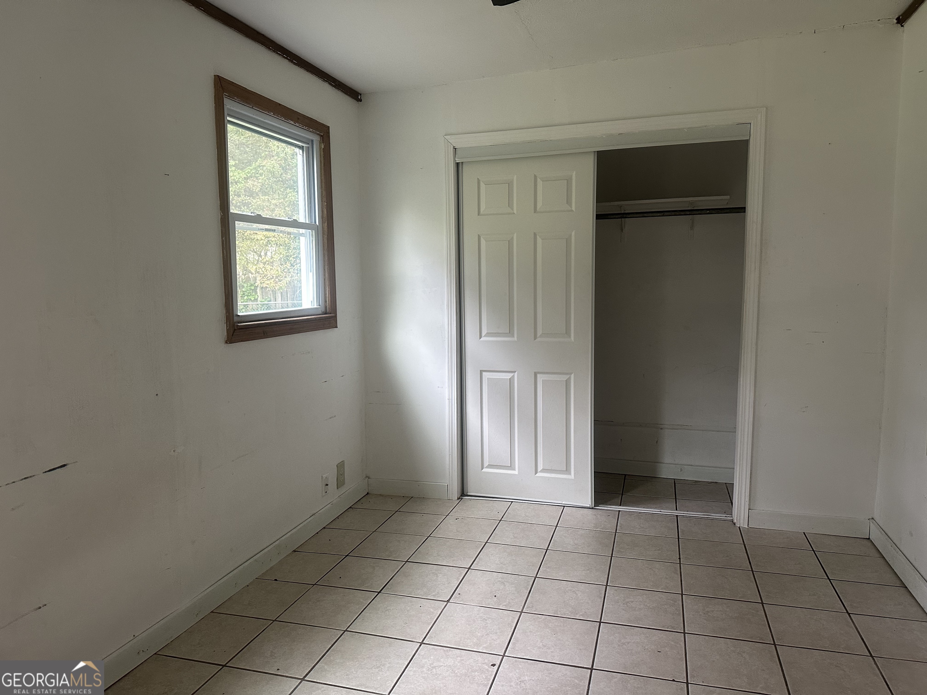 8833 Thomas Road