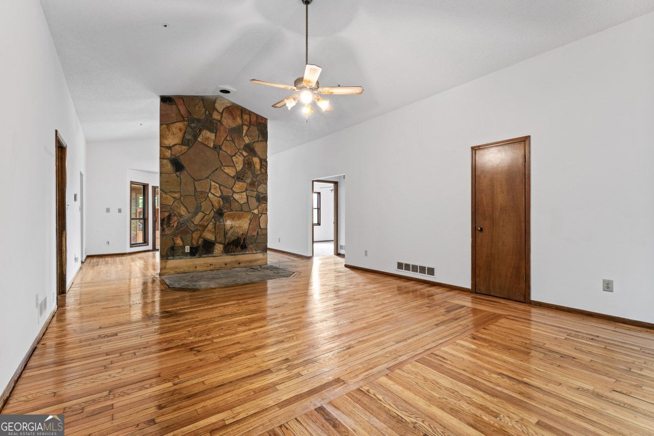 655 Sunset Drive