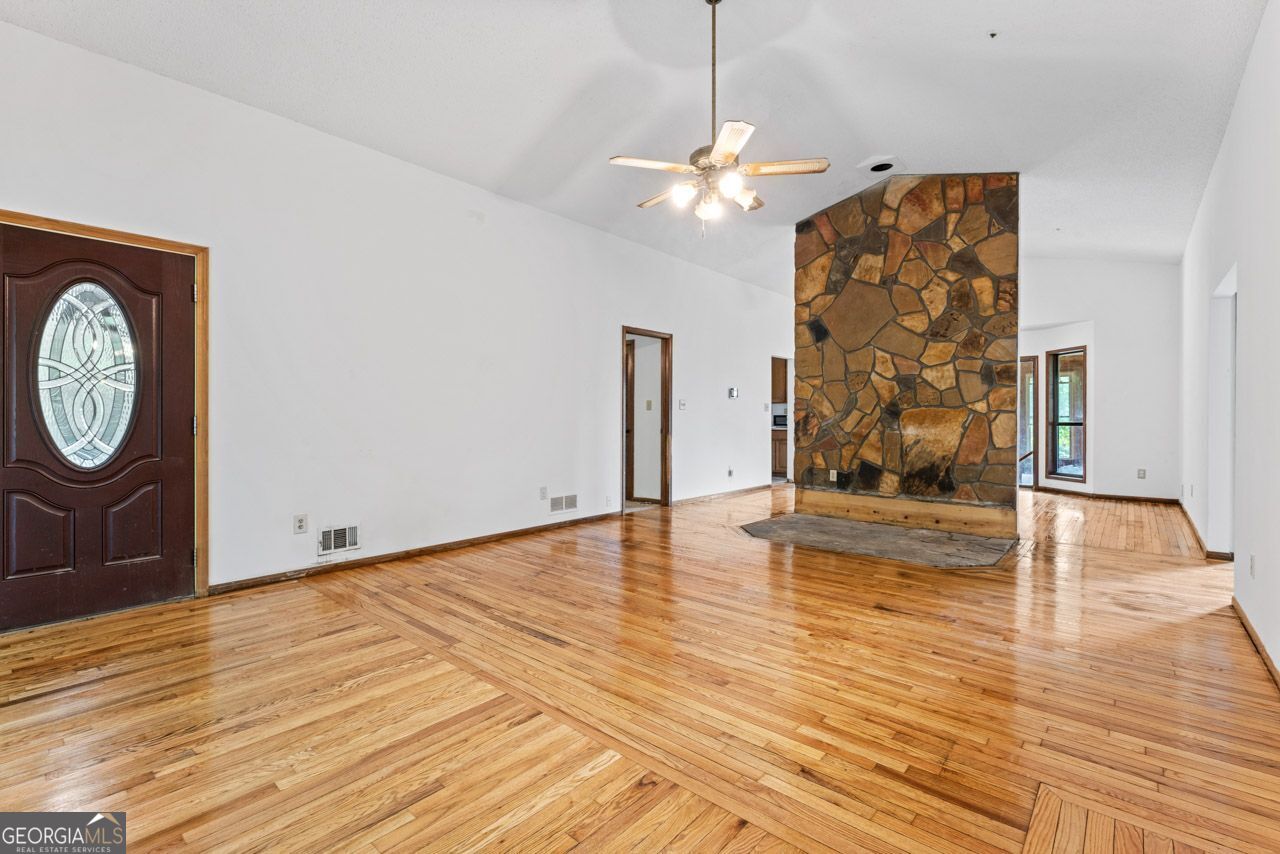 655 Sunset Drive