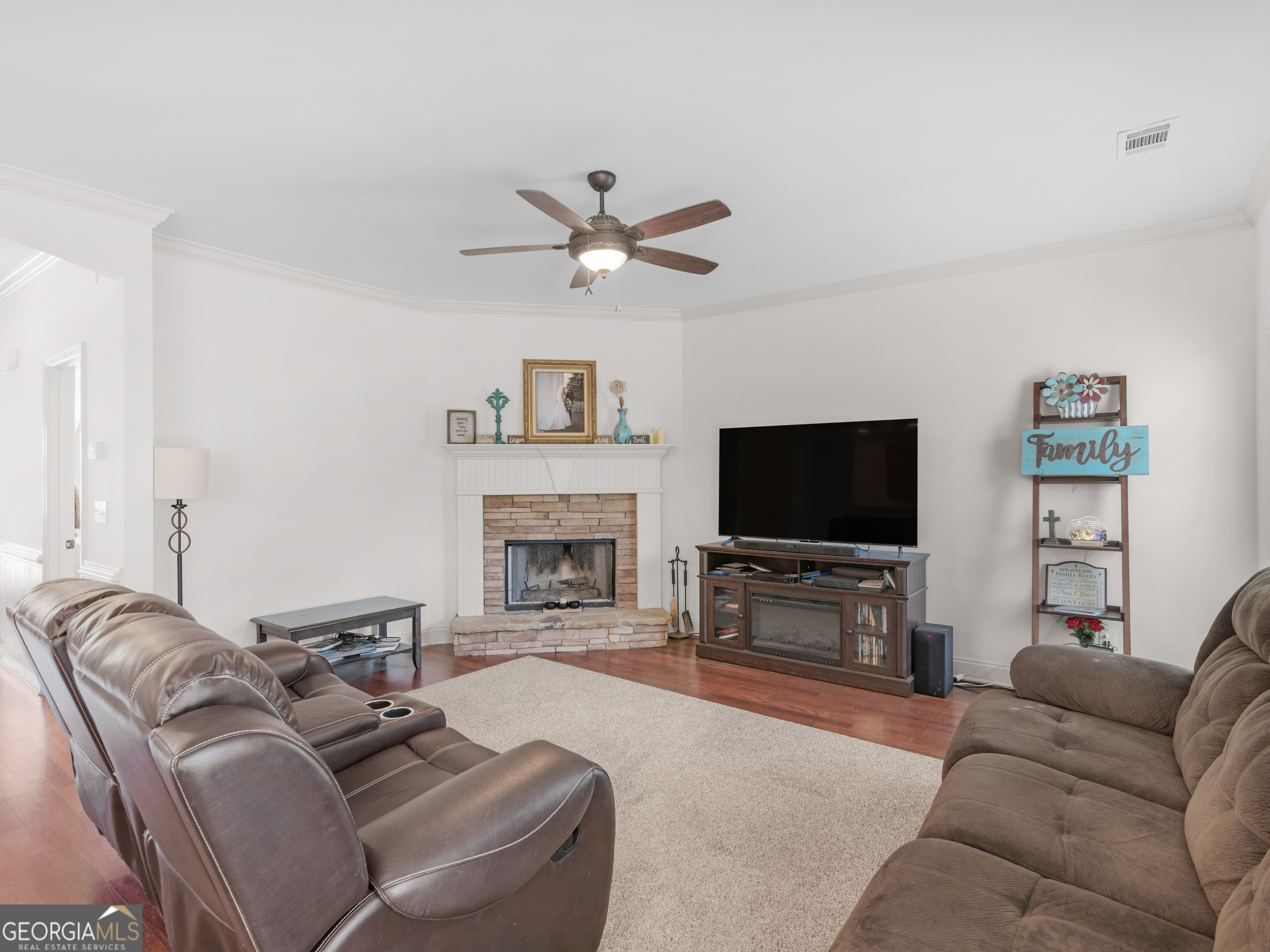 427 Oscar Court