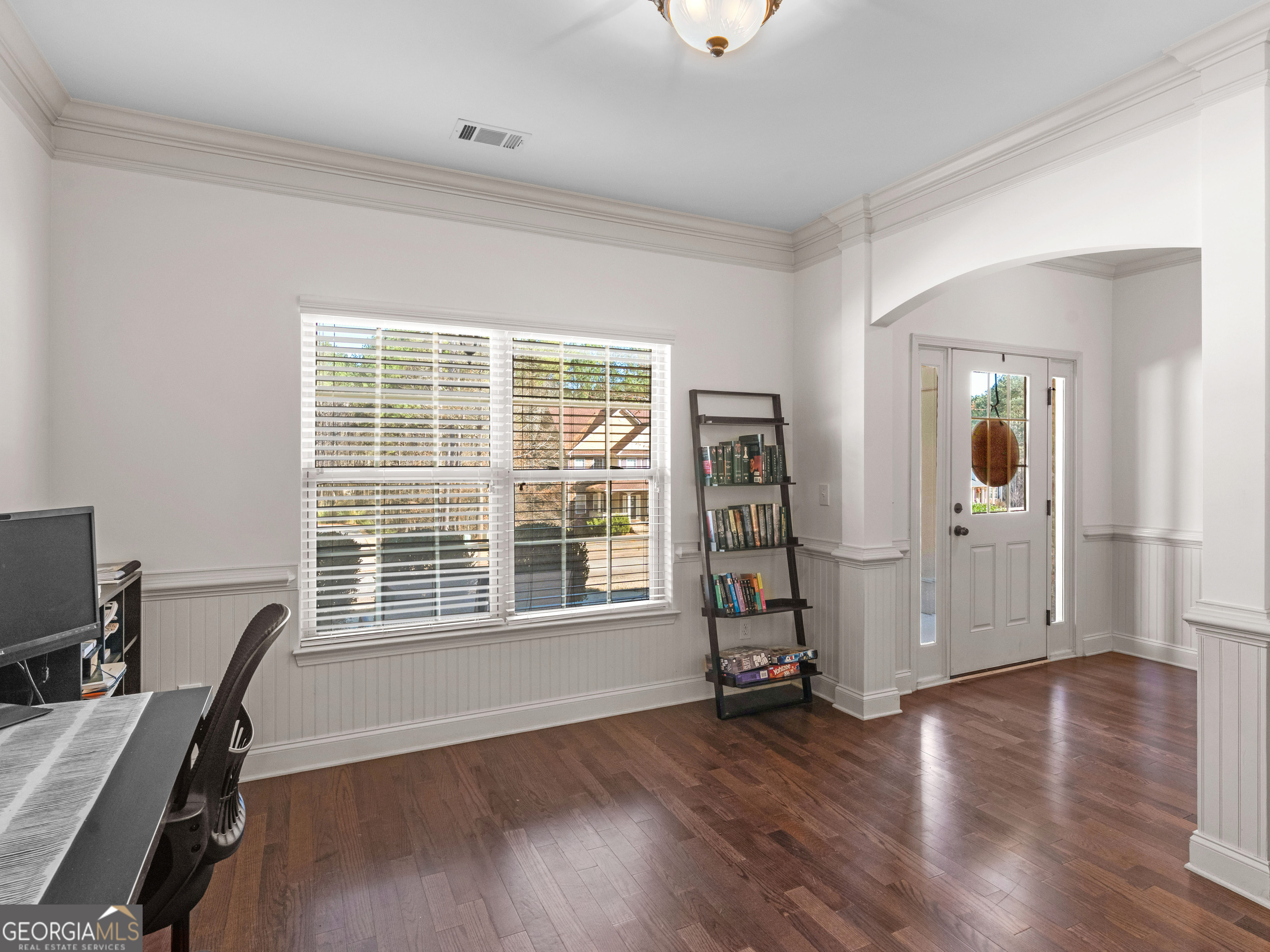 427 Oscar Court