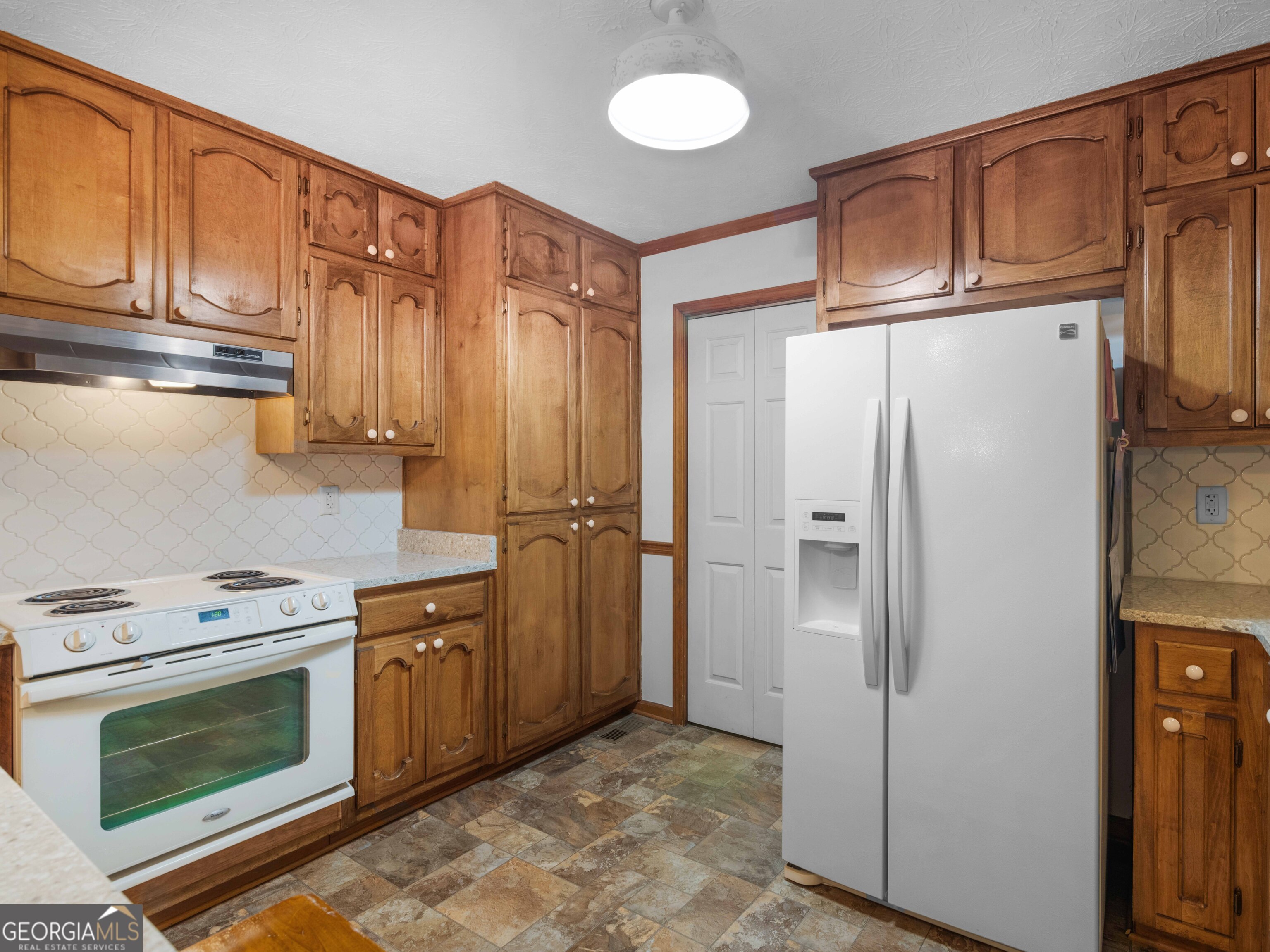 50 Ridgeview Drive