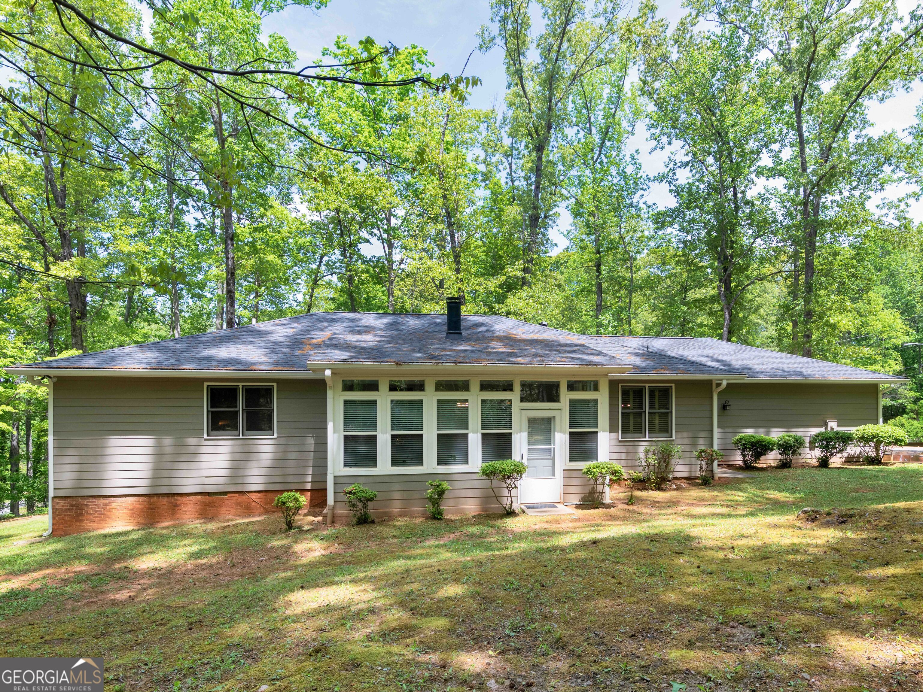 50 Ridgeview Drive